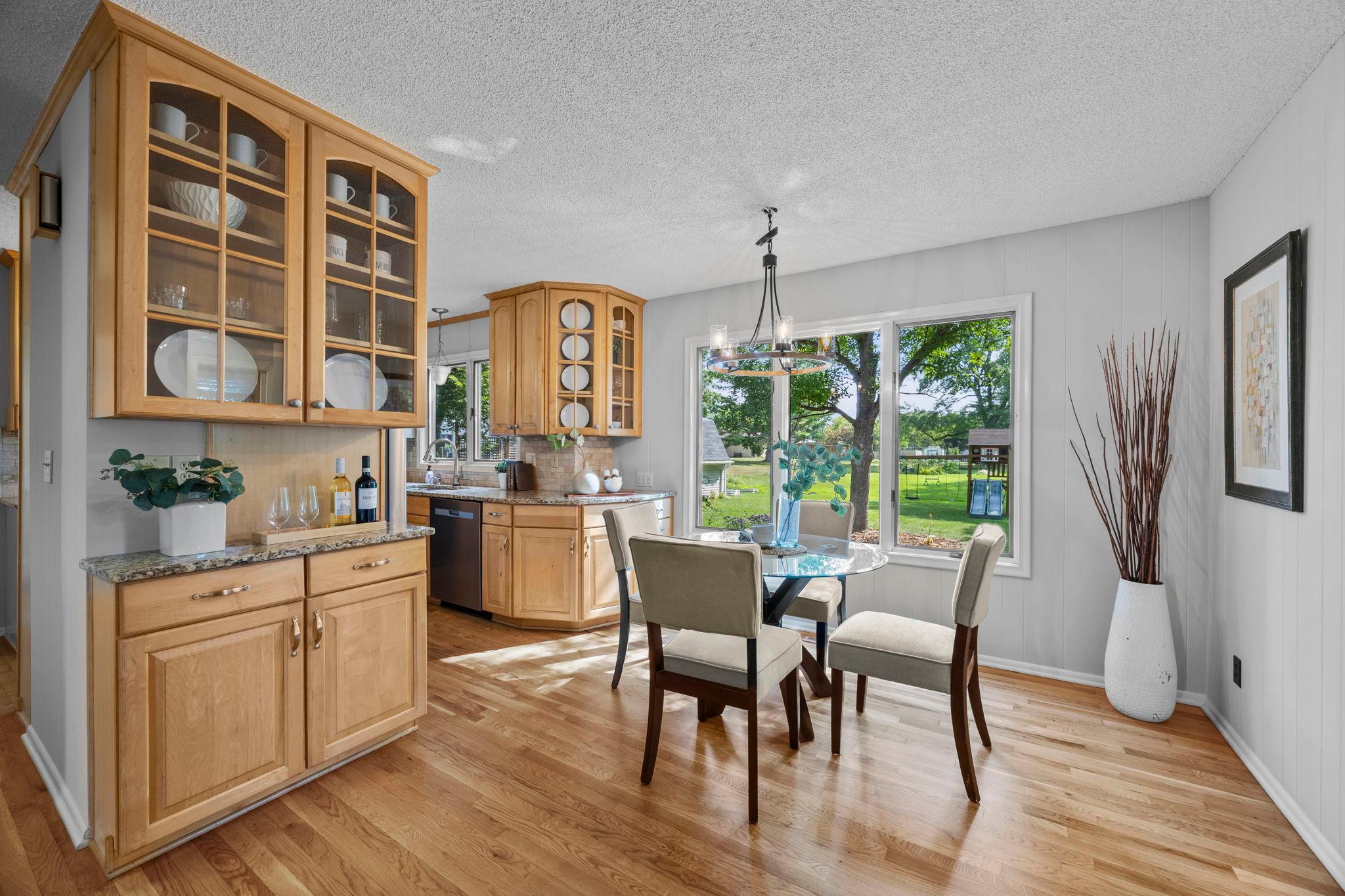 View of Residential at 9609 Utica Road, Bloomington MN 55437, Bloomington (7 of 40) - Mike Wilen | Minnesota Team Real Estate