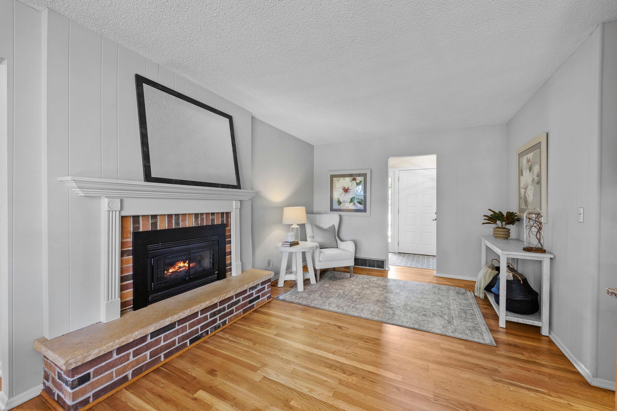 View of Residential at 9609 Utica Road, Bloomington MN 55437, Bloomington (15 of 40) - Mike Wilen | Minnesota Team Real Estate