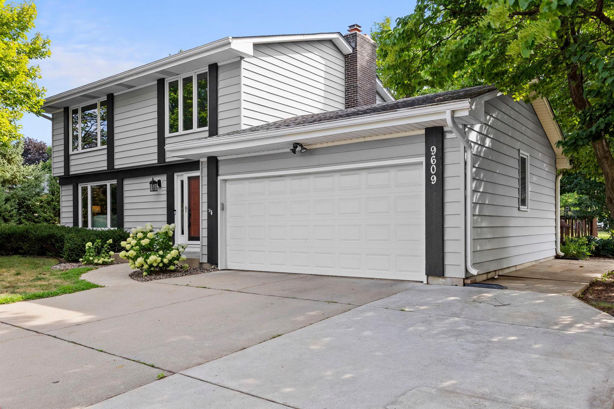 View of Residential at 9609 Utica Road, Bloomington MN 55437, Bloomington (39 of 40) - Mike Wilen | Minnesota Team Real Estate