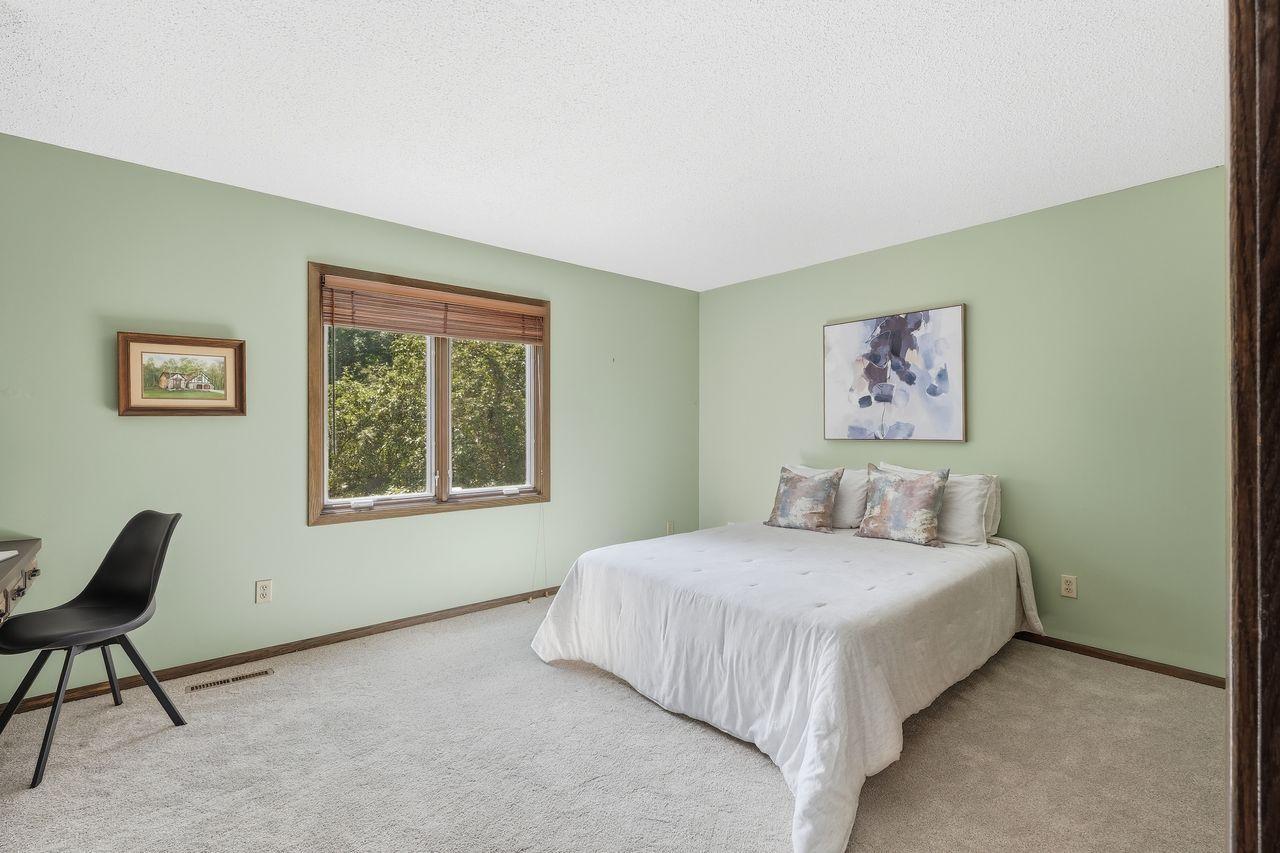 View of Residential at 7885 Lower 139th Court, Apple Valley MN 55124, Apple Valley (24 of 43) - Mike Wilen | Minnesota Team Real Estate