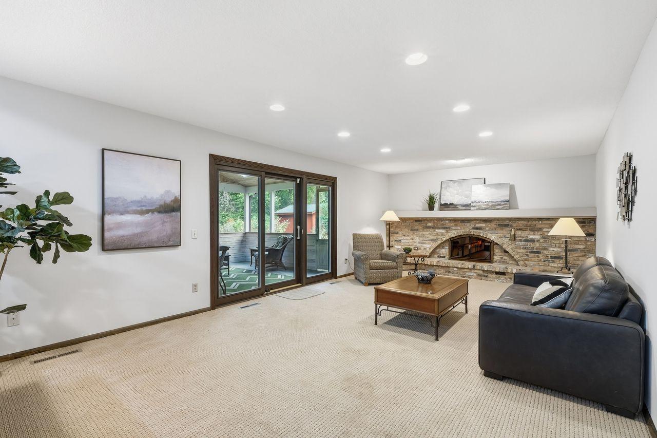 View of Residential at 7885 Lower 139th Court, Apple Valley MN 55124, Apple Valley (14 of 43) - Mike Wilen | Minnesota Team Real Estate