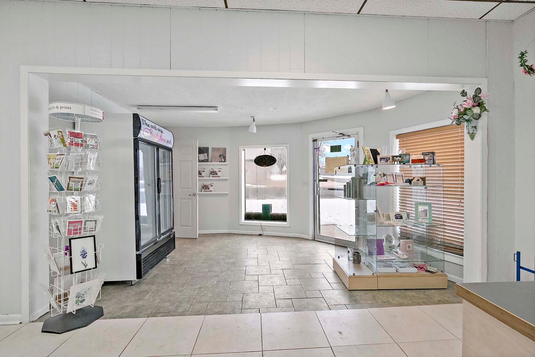 View of Commercial Sale at 210 Railroad Street, Norwood Young America MN 55368, Norwood Young America (10 of 12) - Mike Wilen | Minnesota Team Real Estate