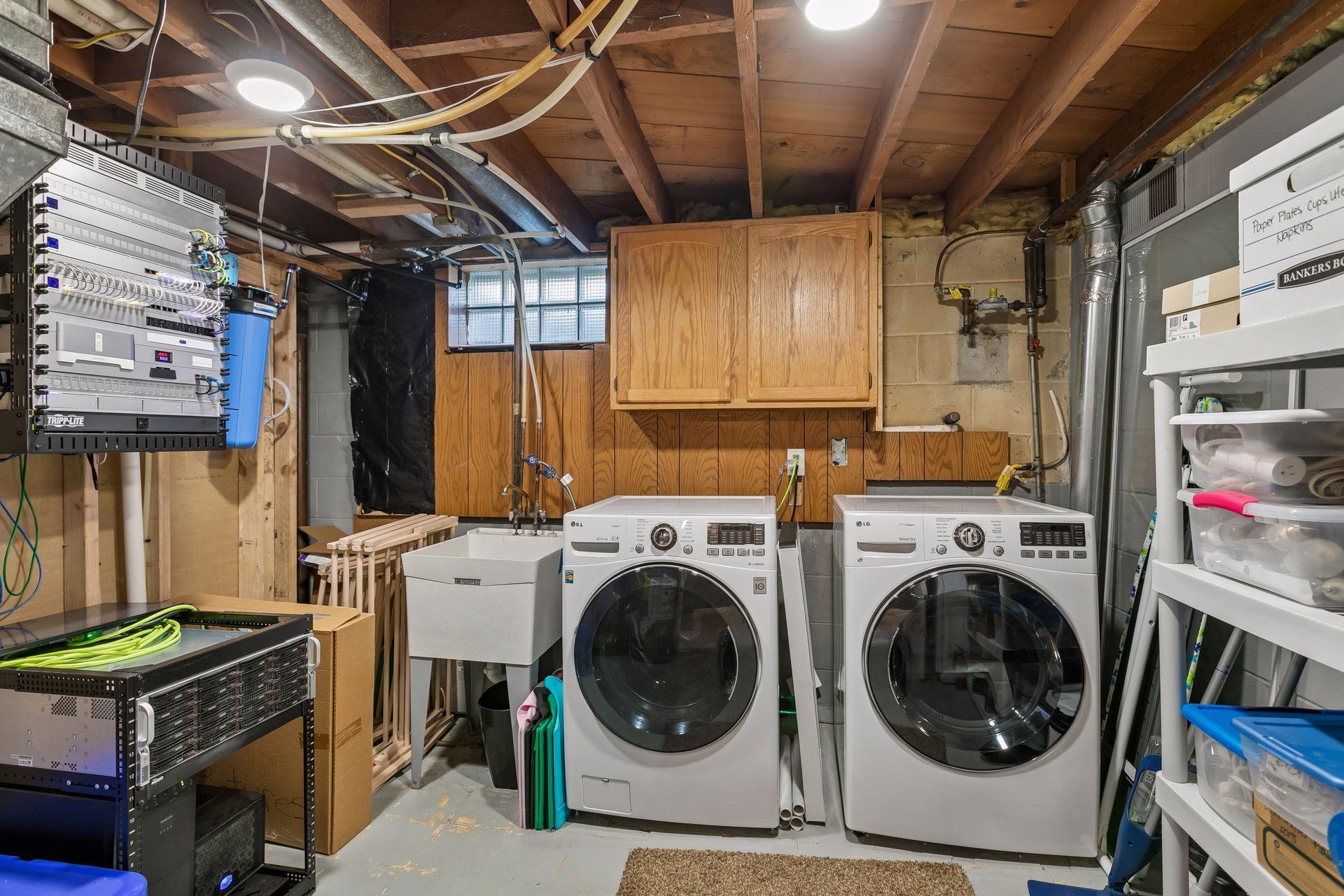 View of Residential at 3700 Hubbard Avenue, Robbinsdale MN 55422, Robbinsdale (32 of 52) - Mike Wilen | Minnesota Team Real Estate