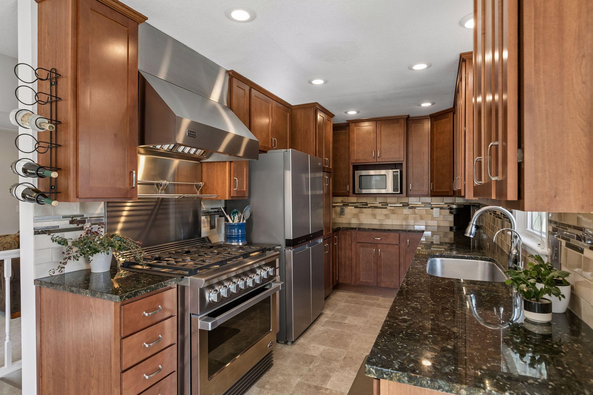 View of Residential at 3700 Hubbard Avenue, Robbinsdale MN 55422, Robbinsdale (11 of 52) - Mike Wilen | Minnesota Team Real Estate