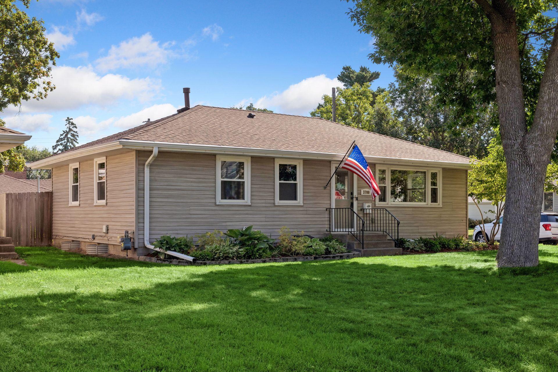 View of Residential at 3700 Hubbard Avenue, Robbinsdale MN 55422, Robbinsdale (2 of 52) - Mike Wilen | Minnesota Team Real Estate