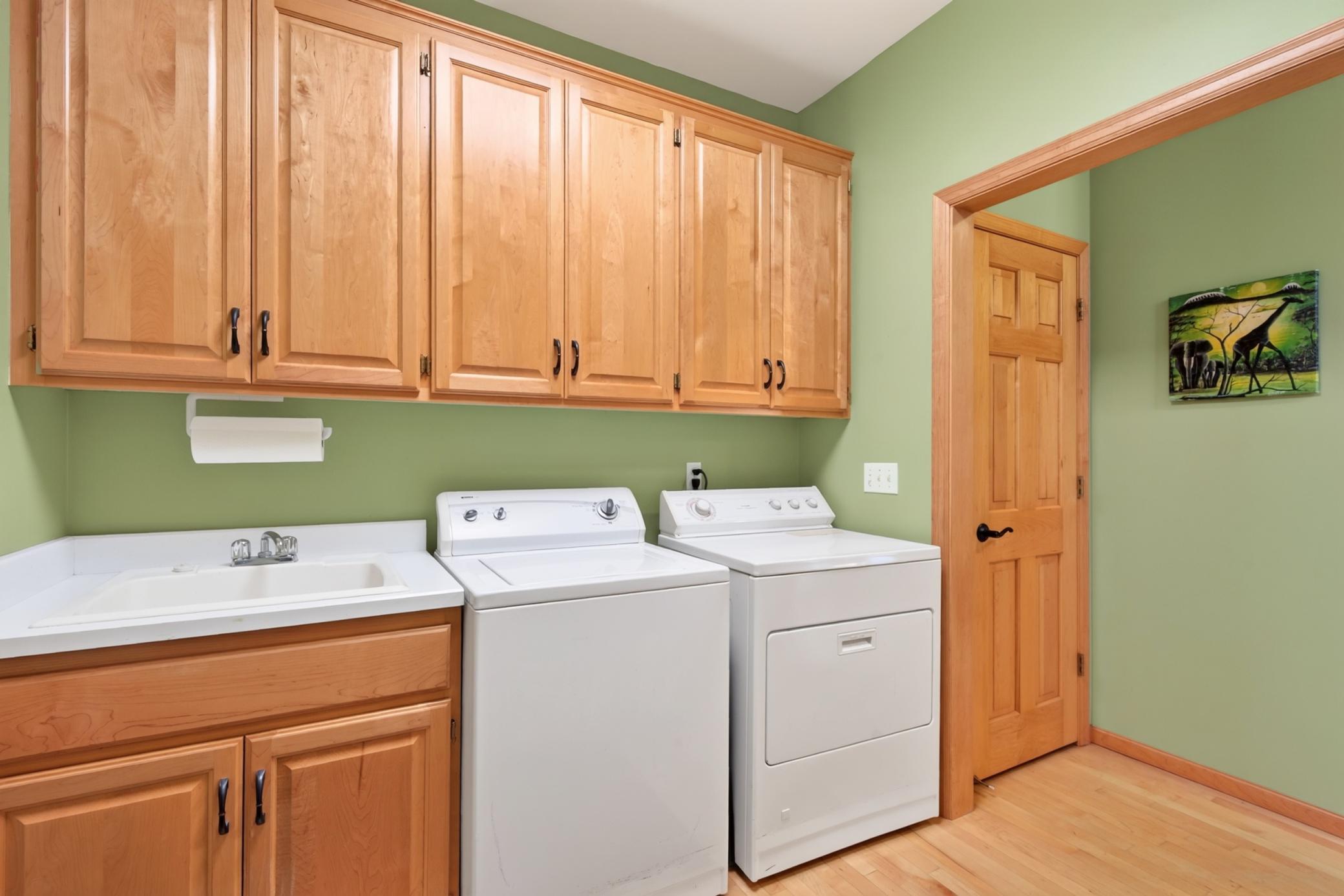 View of Residential at 13250 39th Avenue, Plymouth MN 55441, Plymouth (25 of 42) - Mike Wilen | Minnesota Team Real Estate