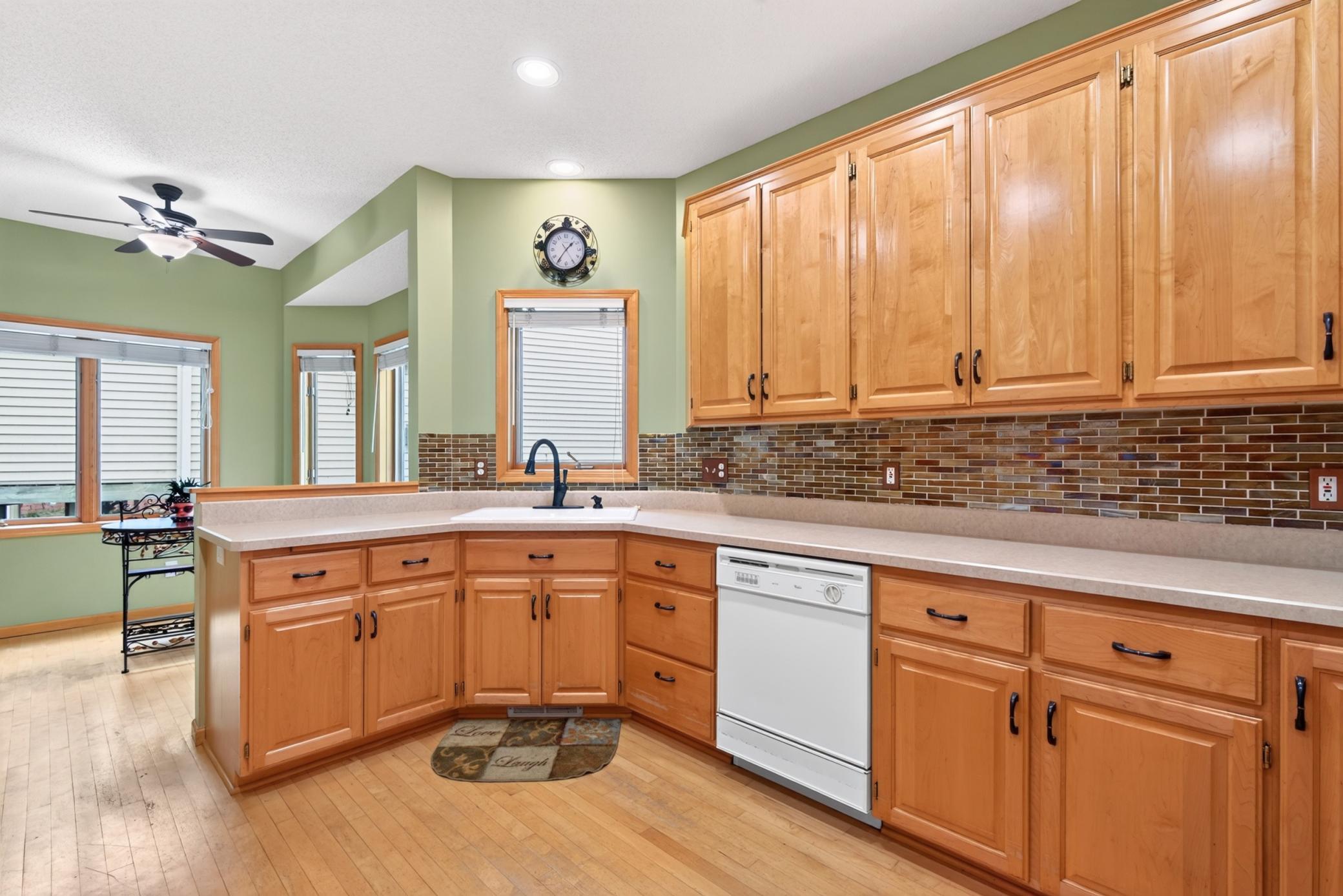 View of Residential at 13250 39th Avenue, Plymouth MN 55441, Plymouth (17 of 42) - Mike Wilen | Minnesota Team Real Estate