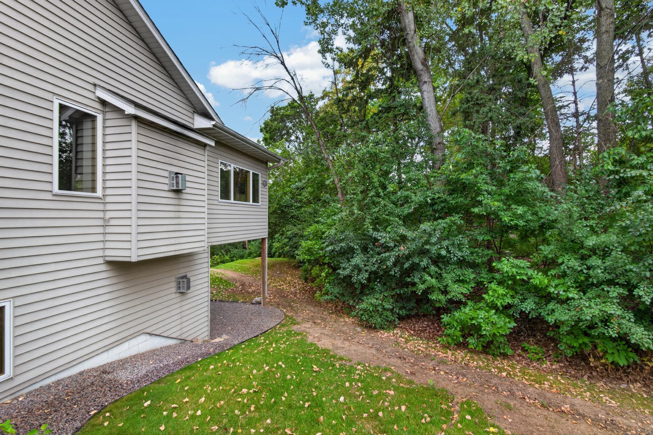 View of Residential at 13250 39th Avenue, Plymouth MN 55441, Plymouth (37 of 42) - Mike Wilen | Minnesota Team Real Estate