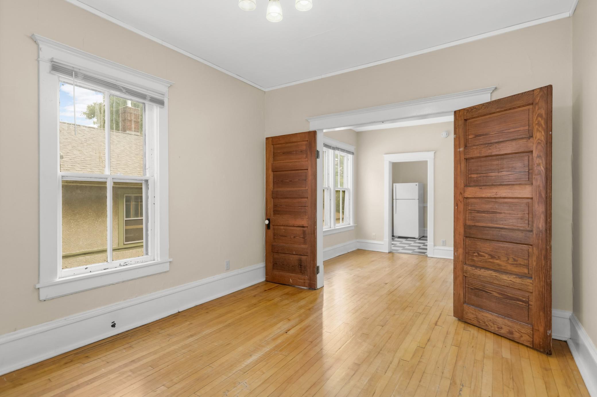 View of Residential Income at 226 Gramercy Avenue, Minneapolis MN 55405, Minneapolis (20 of 27) - Mike Wilen | Minnesota Team Real Estate