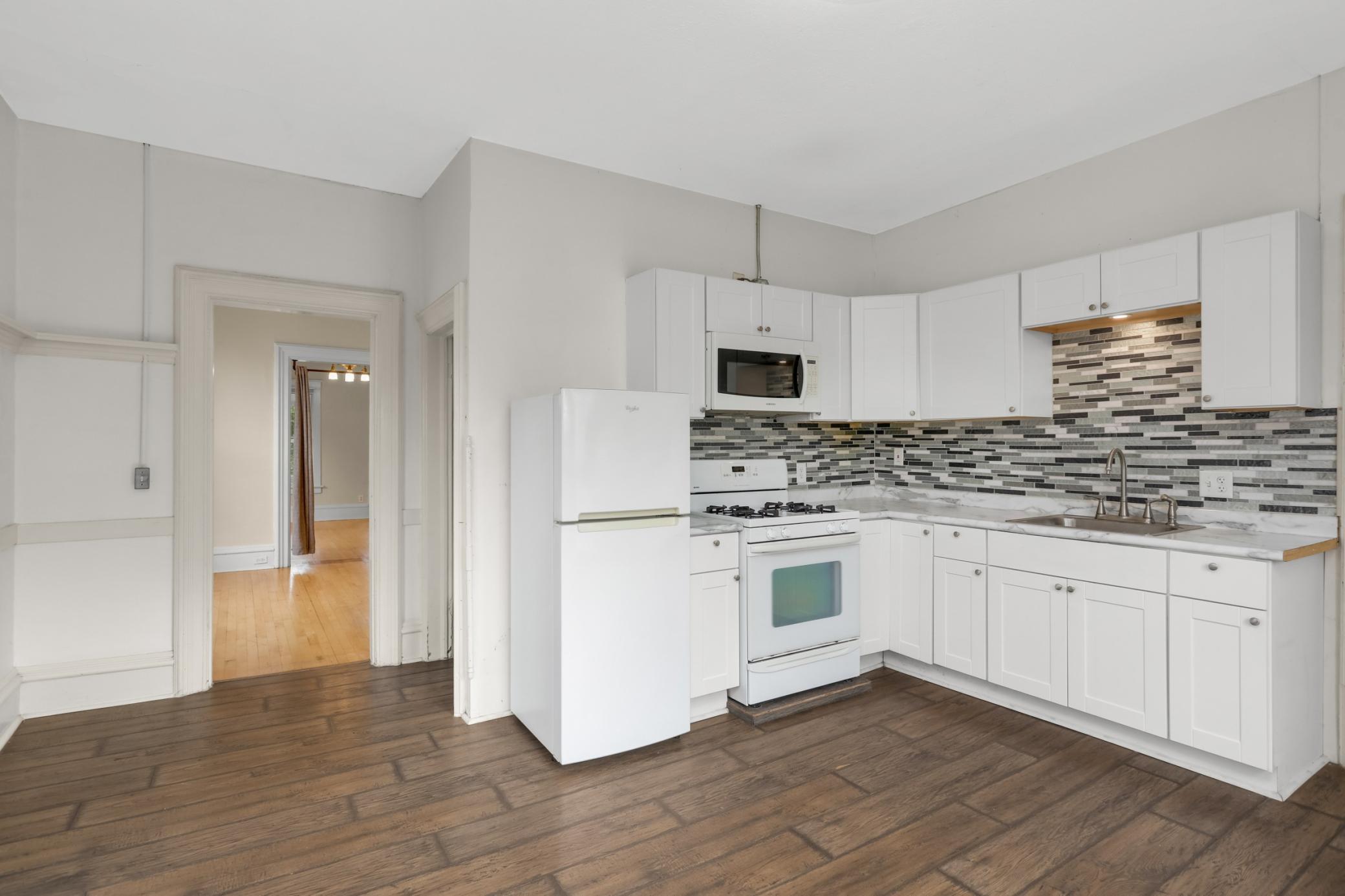 View of Residential Income at 226 Gramercy Avenue, Minneapolis MN 55405, Minneapolis (12 of 27) - Mike Wilen | Minnesota Team Real Estate