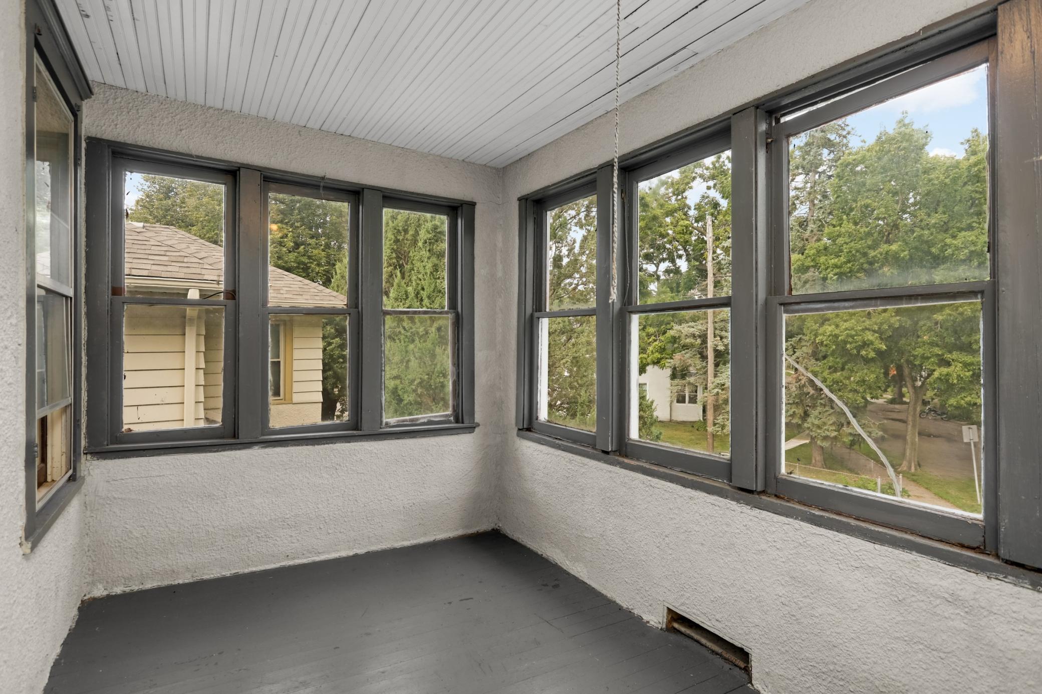 View of Residential Income at 226 Gramercy Avenue, Minneapolis MN 55405, Minneapolis (8 of 27) - Mike Wilen | Minnesota Team Real Estate
