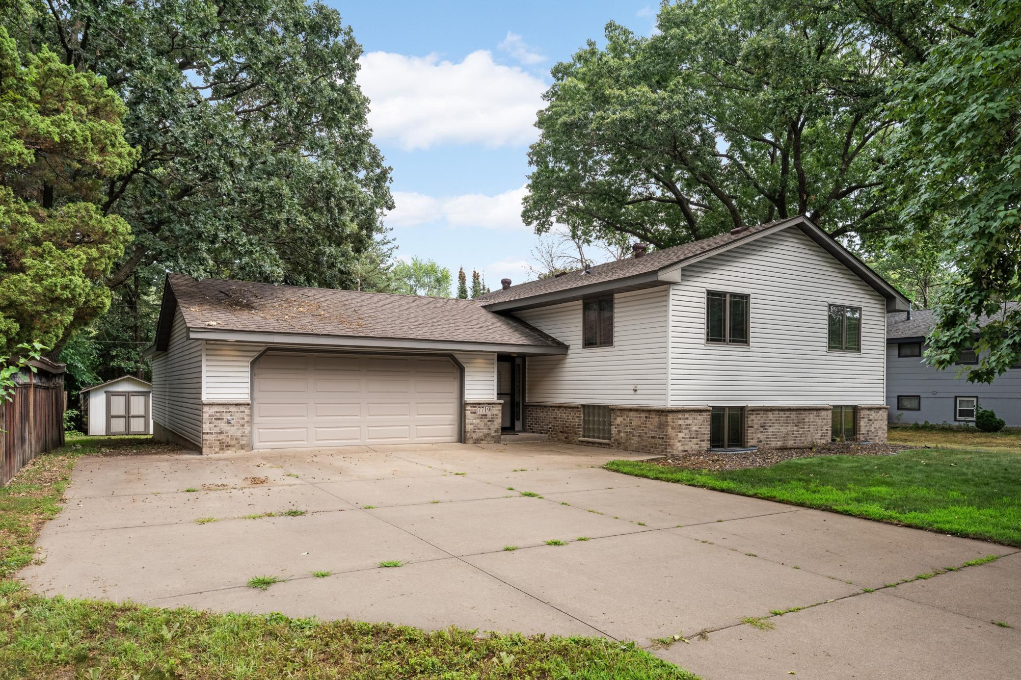 View of Residential at 7719 Knollwood Drive, Mounds View MN 55112, Mounds View - Mike Wilen | Minnesota Team Real Estate