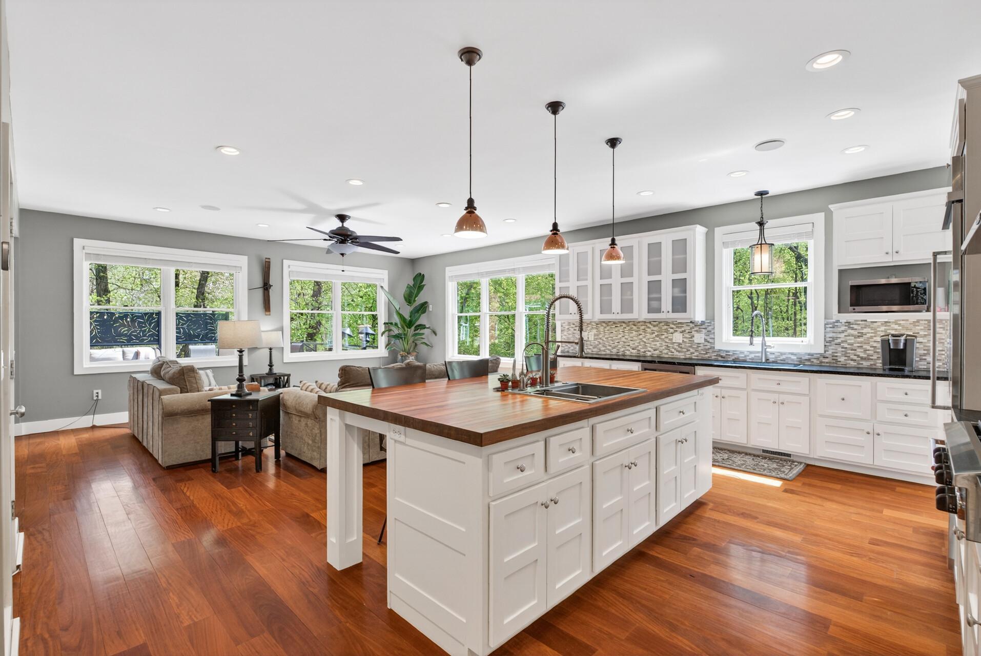 View of Residential at 19055 Ridgewood Road, Deephaven MN 55391, Deephaven (7 of 100) - Mike Wilen | Minnesota Team Real Estate