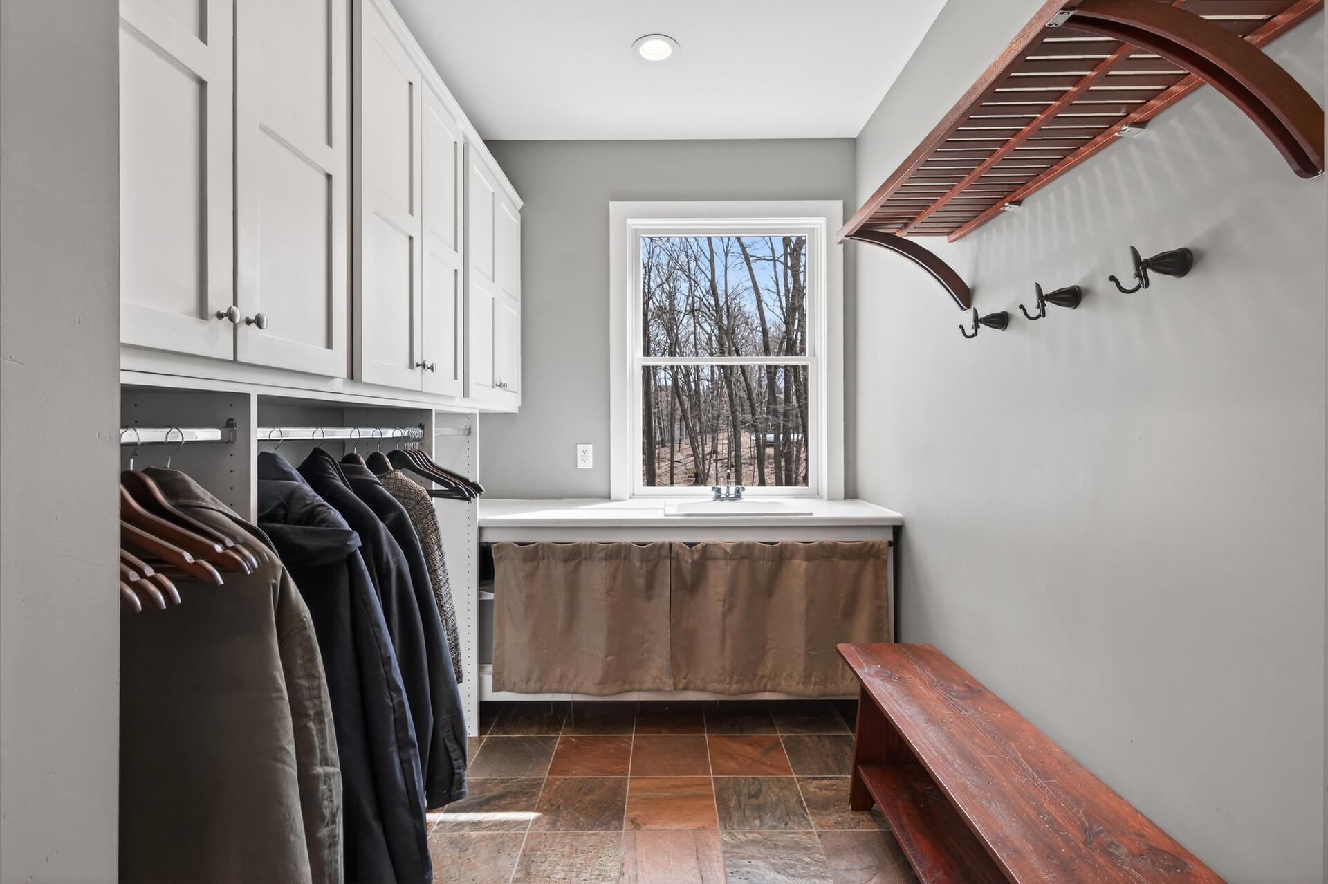 View of Residential at 19055 Ridgewood Road, Deephaven MN 55391, Deephaven (17 of 100) - Mike Wilen | Minnesota Team Real Estate