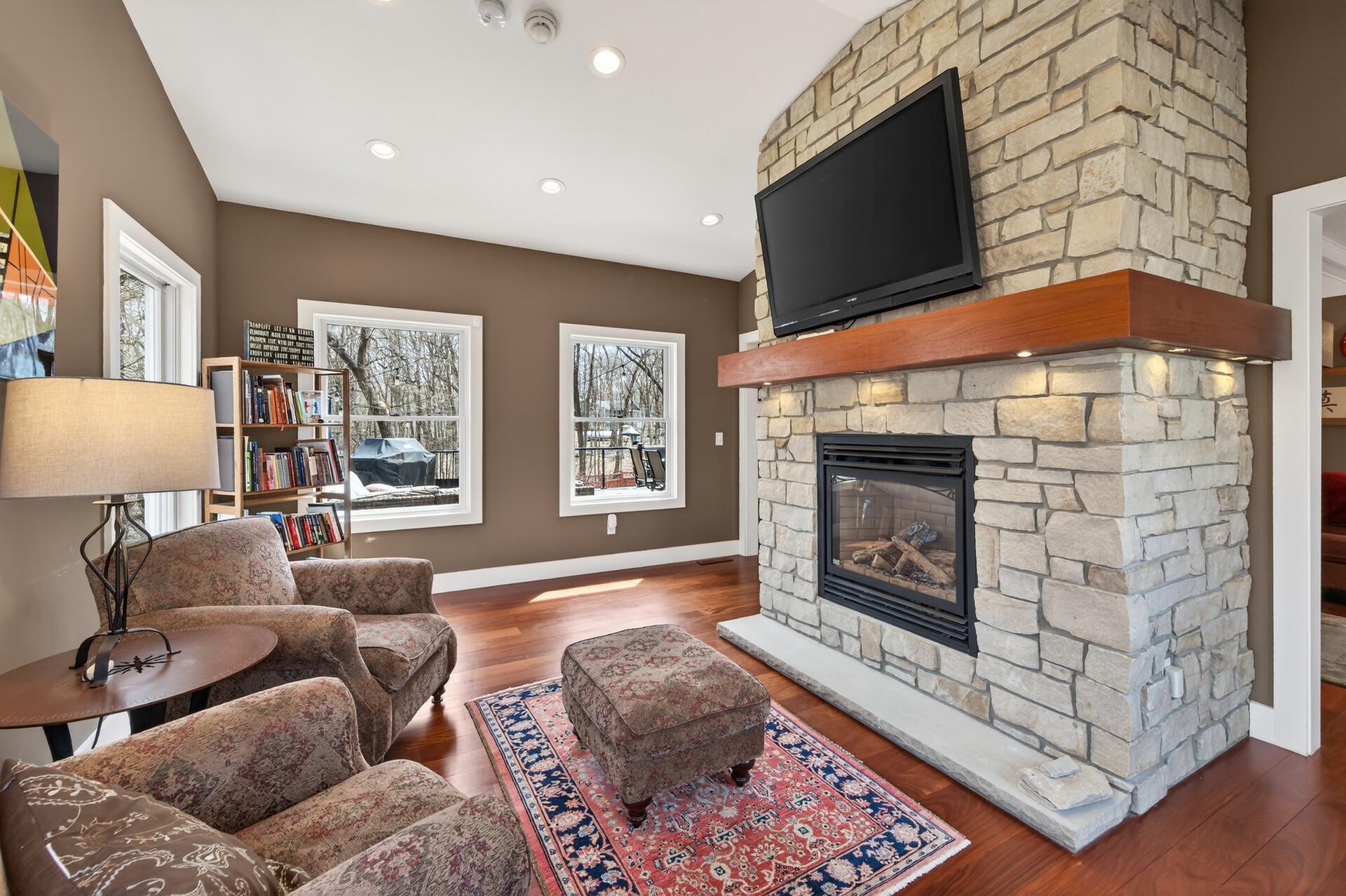 View of Residential at 19055 Ridgewood Road, Deephaven MN 55391, Deephaven (28 of 100) - Mike Wilen | Minnesota Team Real Estate