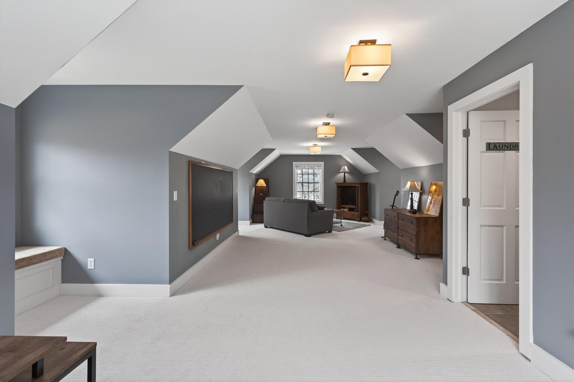 View of Residential at 19055 Ridgewood Road, Deephaven MN 55391, Deephaven (57 of 100) - Mike Wilen | Minnesota Team Real Estate