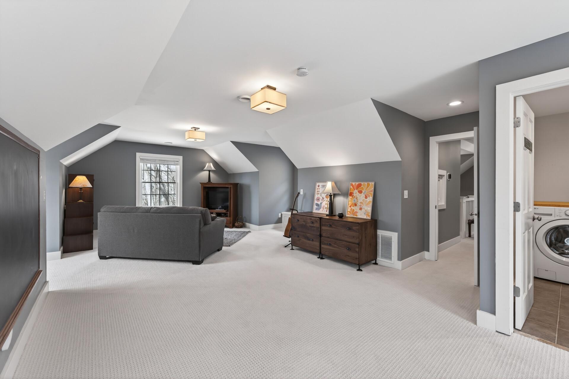 View of Residential at 19055 Ridgewood Road, Deephaven MN 55391, Deephaven (58 of 100) - Mike Wilen | Minnesota Team Real Estate