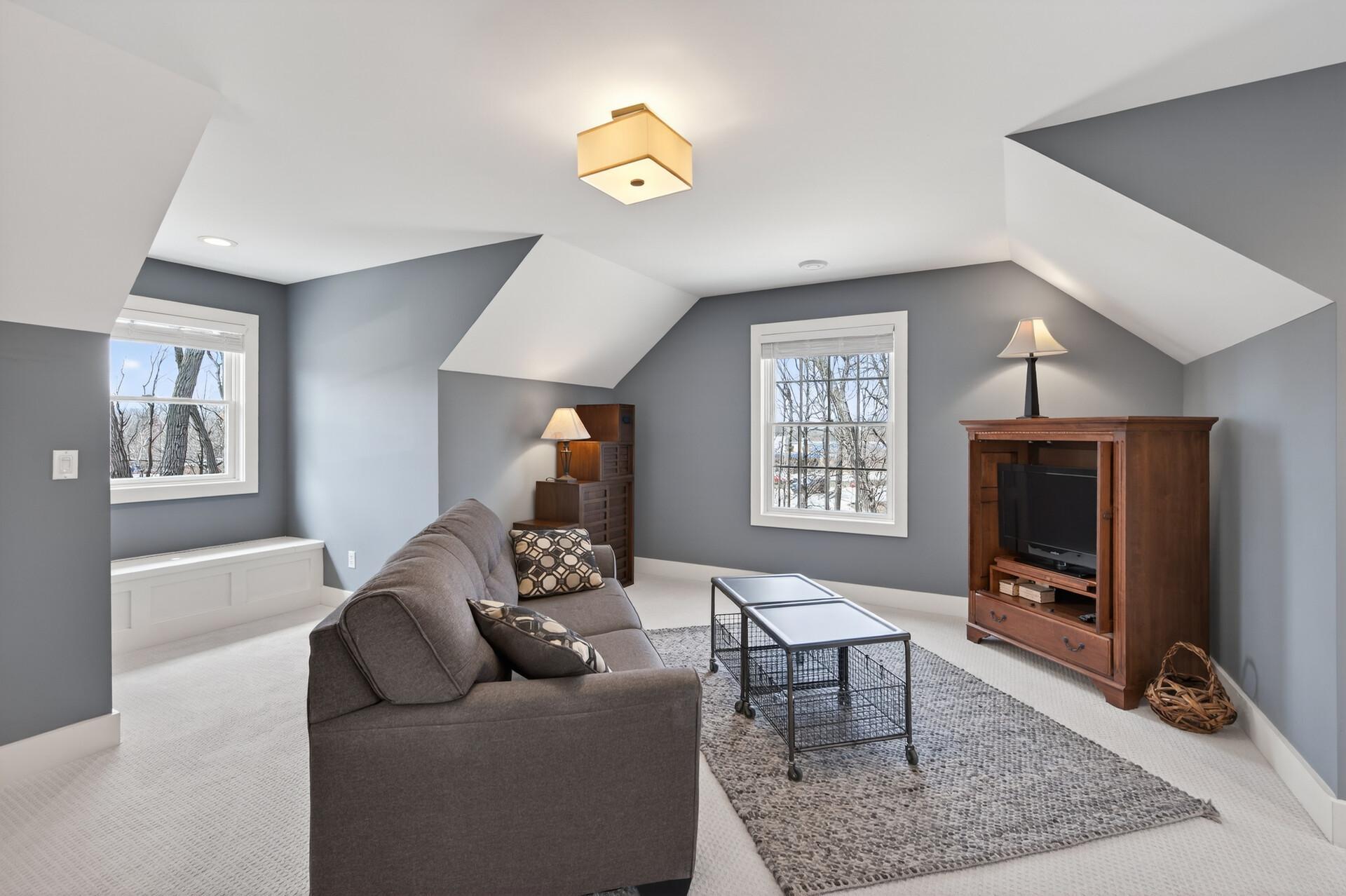 View of Residential at 19055 Ridgewood Road, Deephaven MN 55391, Deephaven (59 of 100) - Mike Wilen | Minnesota Team Real Estate
