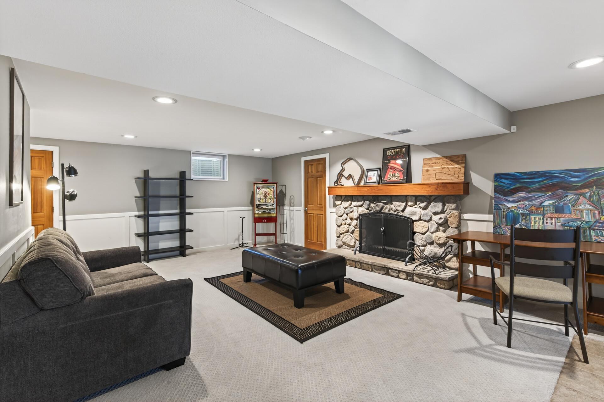 View of Residential at 19055 Ridgewood Road, Deephaven MN 55391, Deephaven (69 of 100) - Mike Wilen | Minnesota Team Real Estate