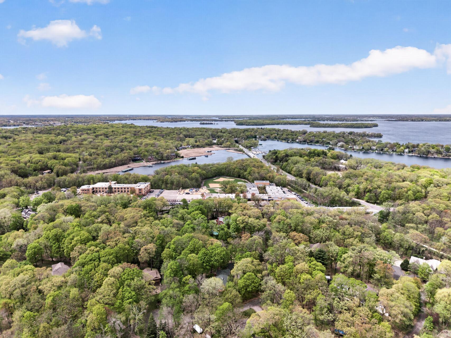 View of Residential at 19055 Ridgewood Road, Deephaven MN 55391, Deephaven (92 of 100) - Mike Wilen | Minnesota Team Real Estate