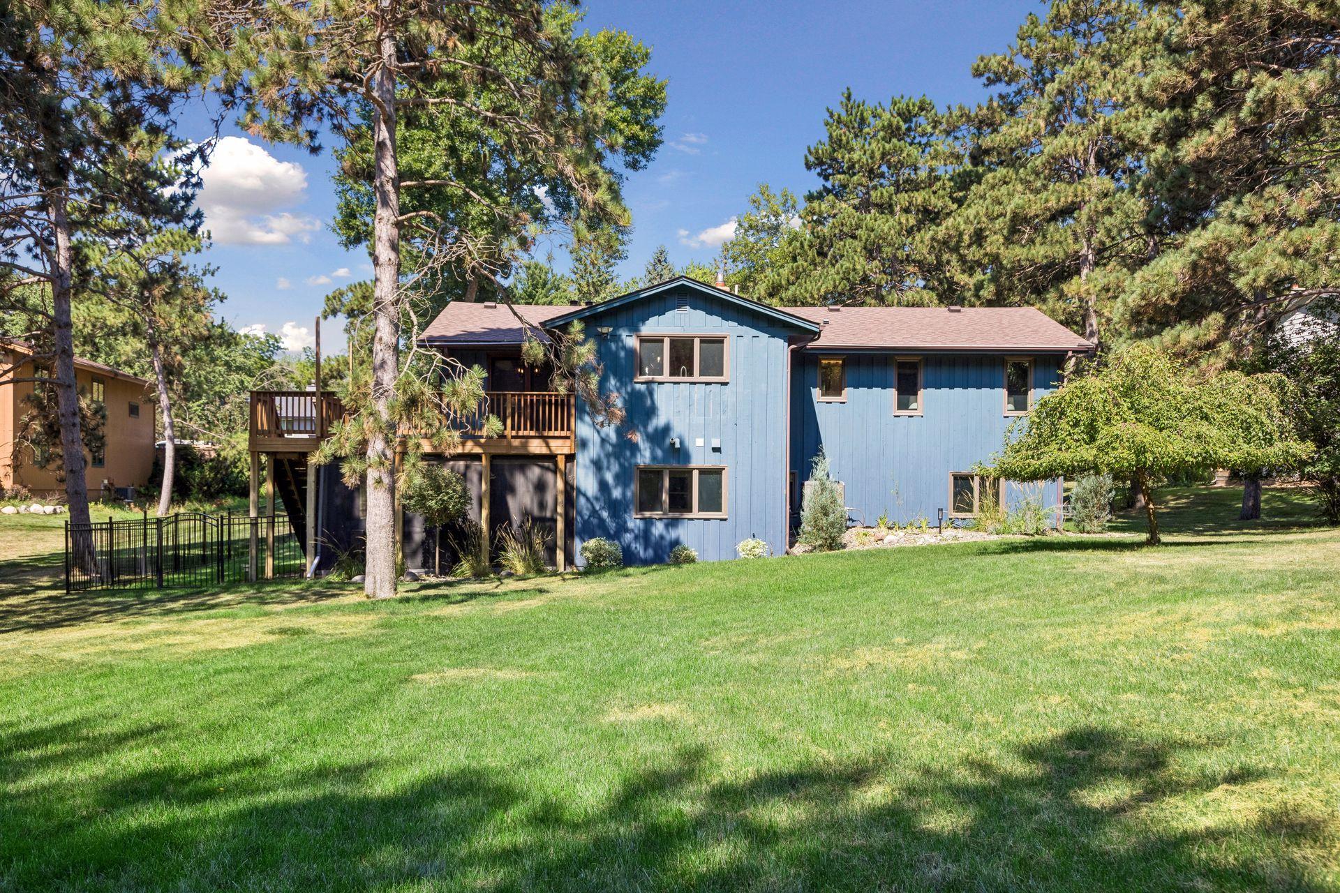 View of Residential at 8249 Deer Pond Court, Lake Elmo MN 55042, Lake Elmo (9 of 54) - Mike Wilen | Minnesota Team Real Estate