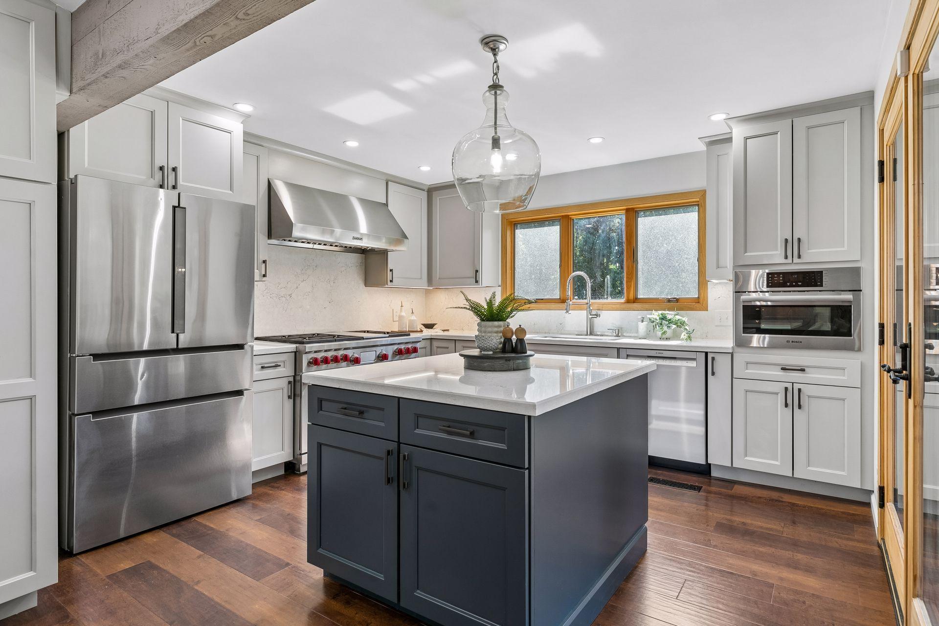 View of Residential at 8249 Deer Pond Court, Lake Elmo MN 55042, Lake Elmo (19 of 54) - Mike Wilen | Minnesota Team Real Estate