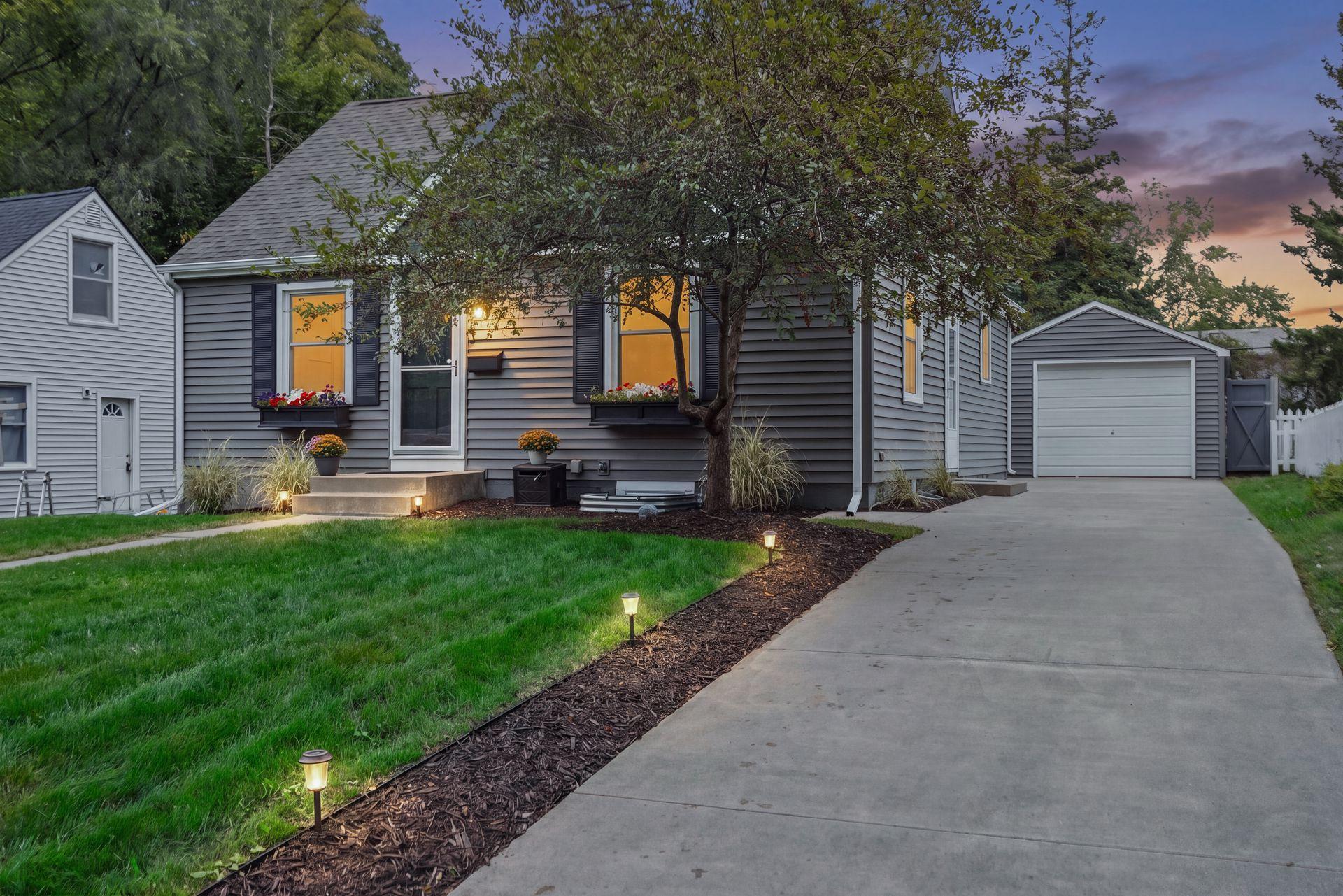 View of Residential at 2745 Blackstone Avenue, Saint Louis Park MN 55416, Saint Louis Park (2 of 33) - Mike Wilen | Minnesota Team Real Estate