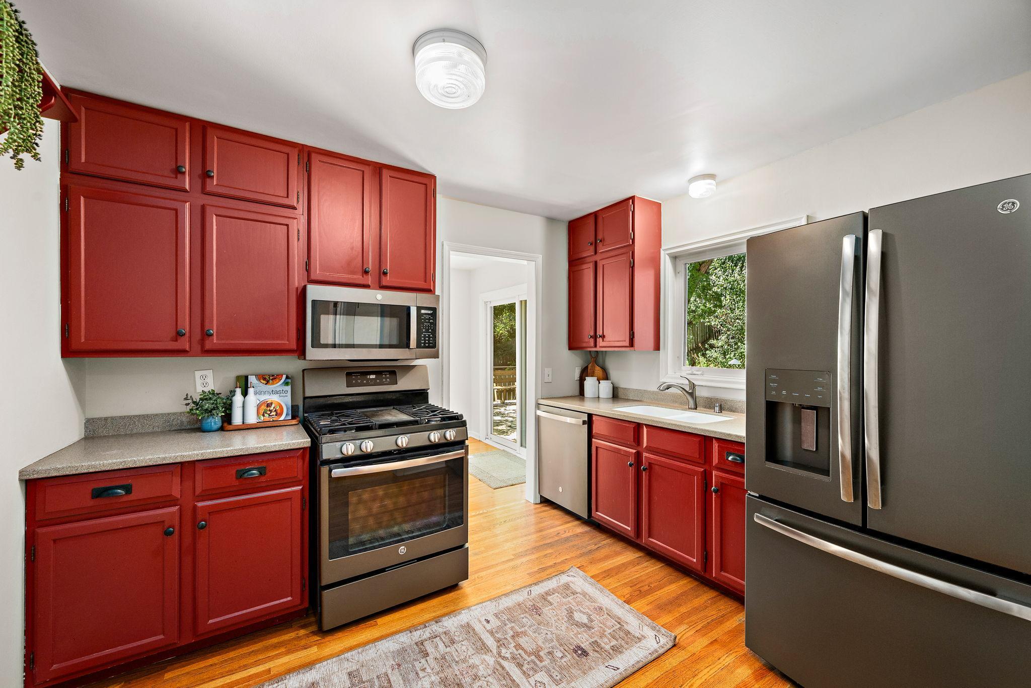 View of Residential at 3828 France Avenue, Saint Louis Park MN 55416, Saint Louis Park (9 of 30) - Mike Wilen | Minnesota Team Real Estate