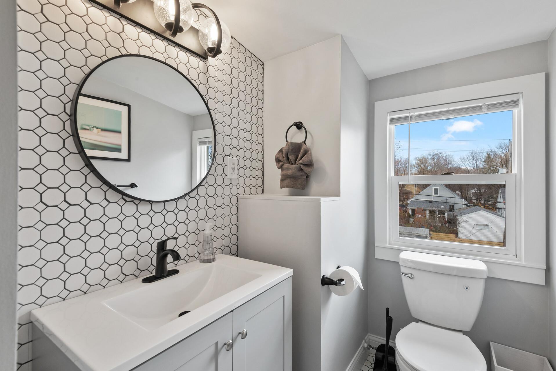 View of Residential at 5529 Emerson Avenue, Minneapolis MN 55419, Minneapolis (18 of 22) - Mike Wilen | Minnesota Team Real Estate