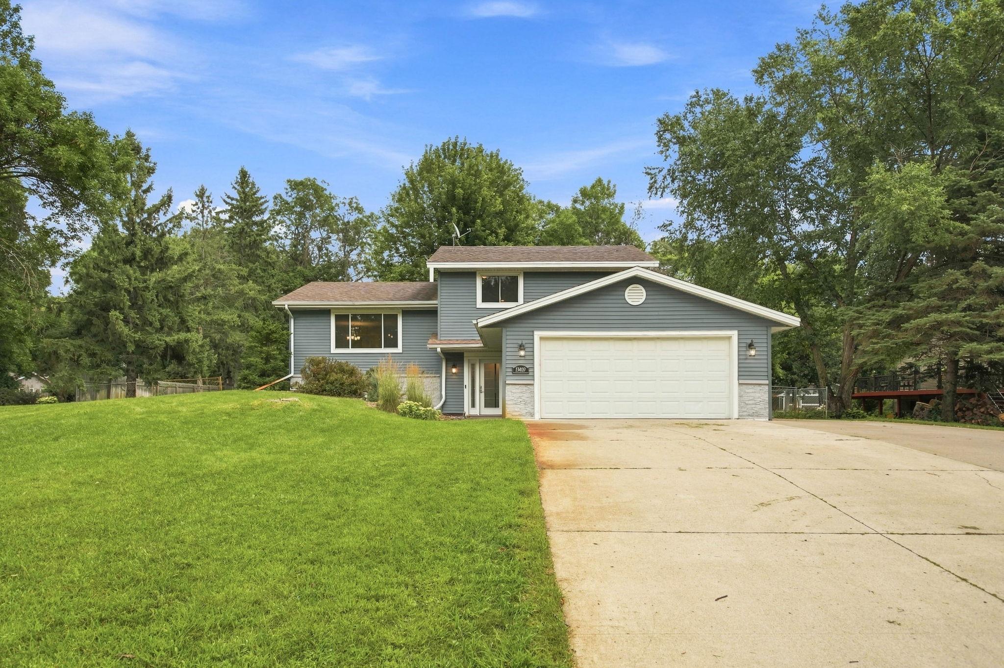 View of Residential at 13409 Jonquil Street, Andover MN 55304, Andover (2 of 38) - Mike Wilen | Minnesota Team Real Estate