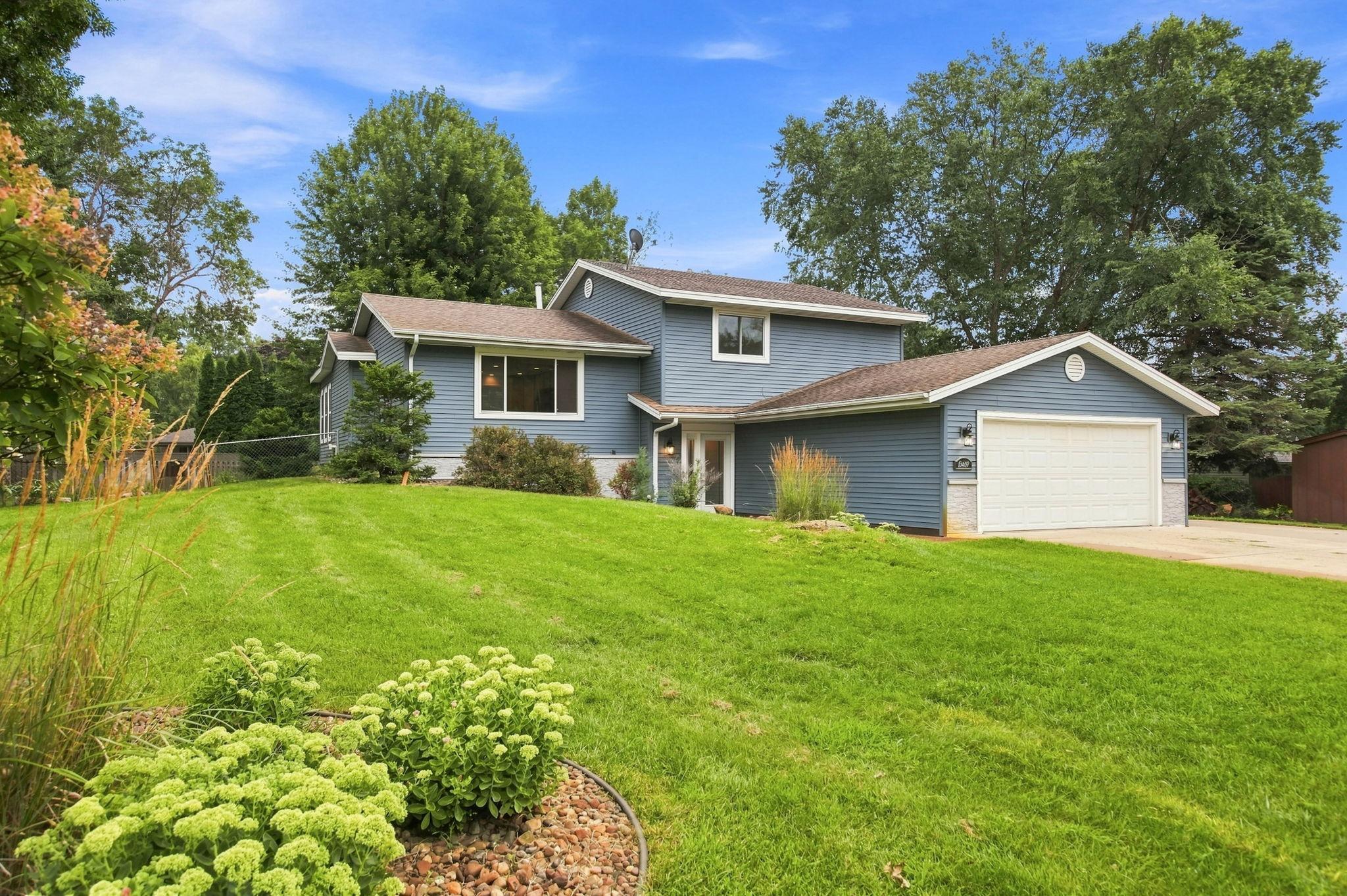 View of Single Family at 13409 Jonquil Street, Andover - Mike Wilen | Minnesota Team Real Estate