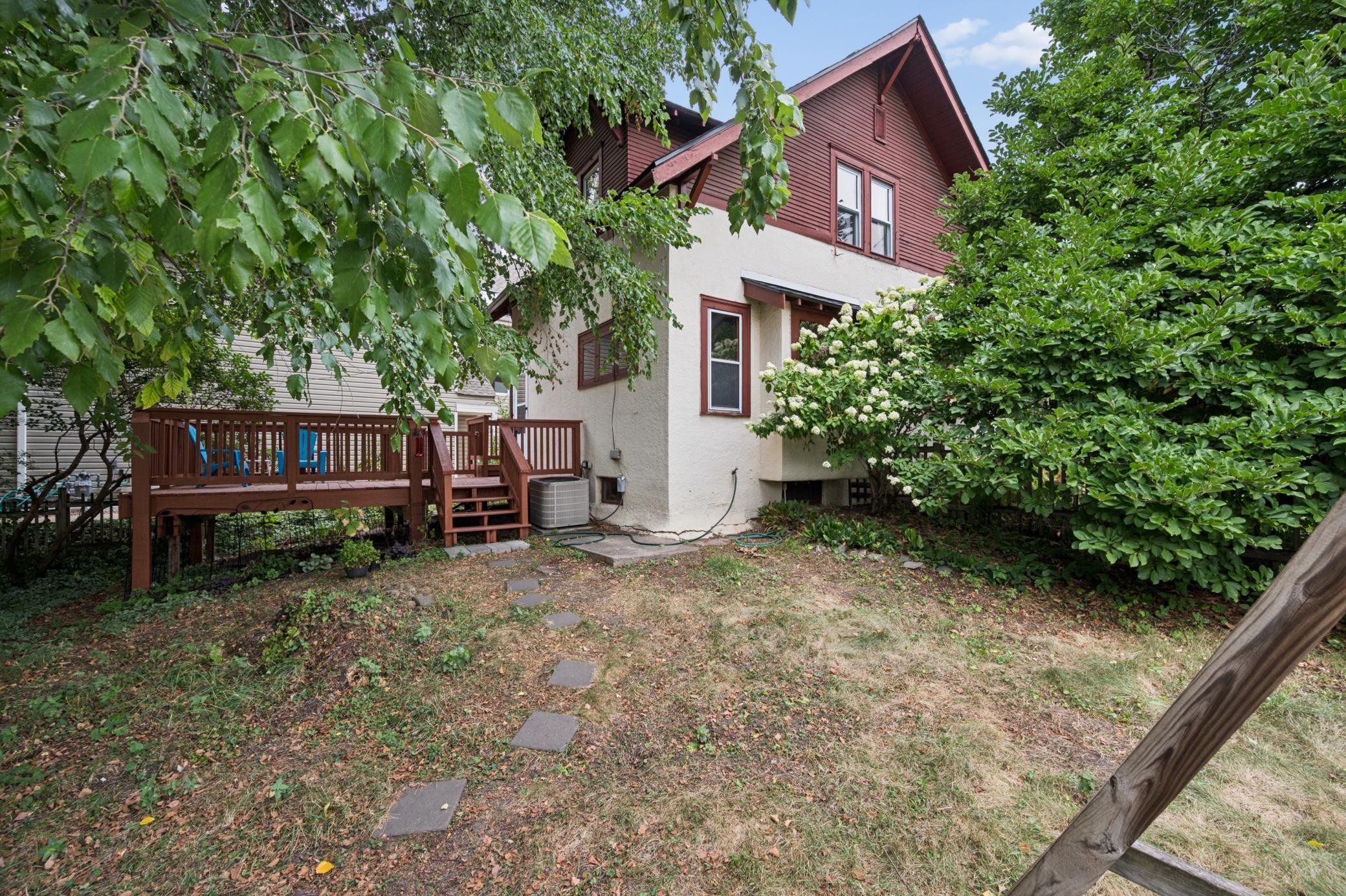 View of Residential at 2096 Como Avenue, Saint Paul MN 55108, Saint Paul (47 of 57) - Mike Wilen | Minnesota Team Real Estate