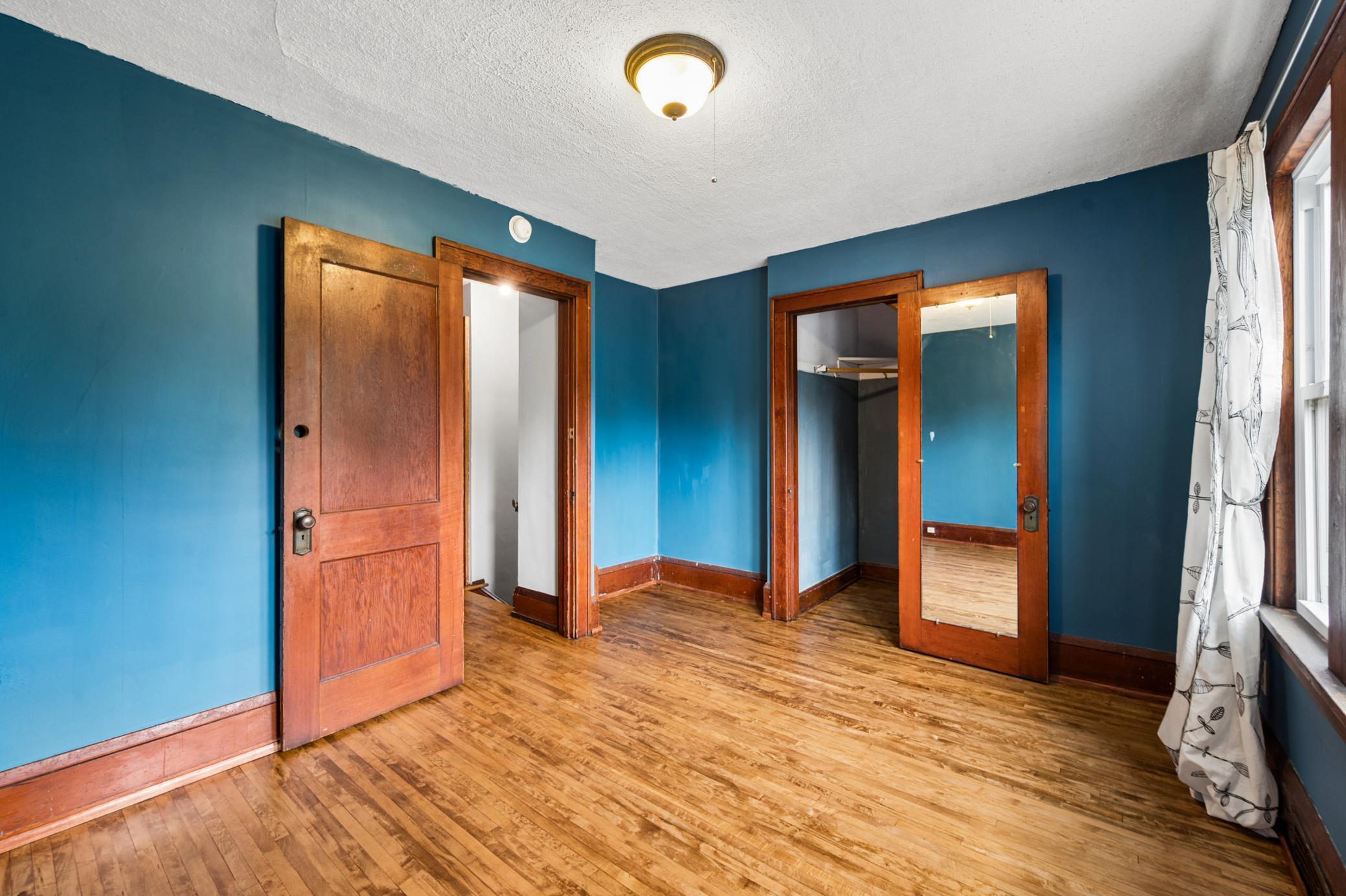 View of Residential at 2096 Como Avenue, Saint Paul MN 55108, Saint Paul (36 of 57) - Mike Wilen | Minnesota Team Real Estate