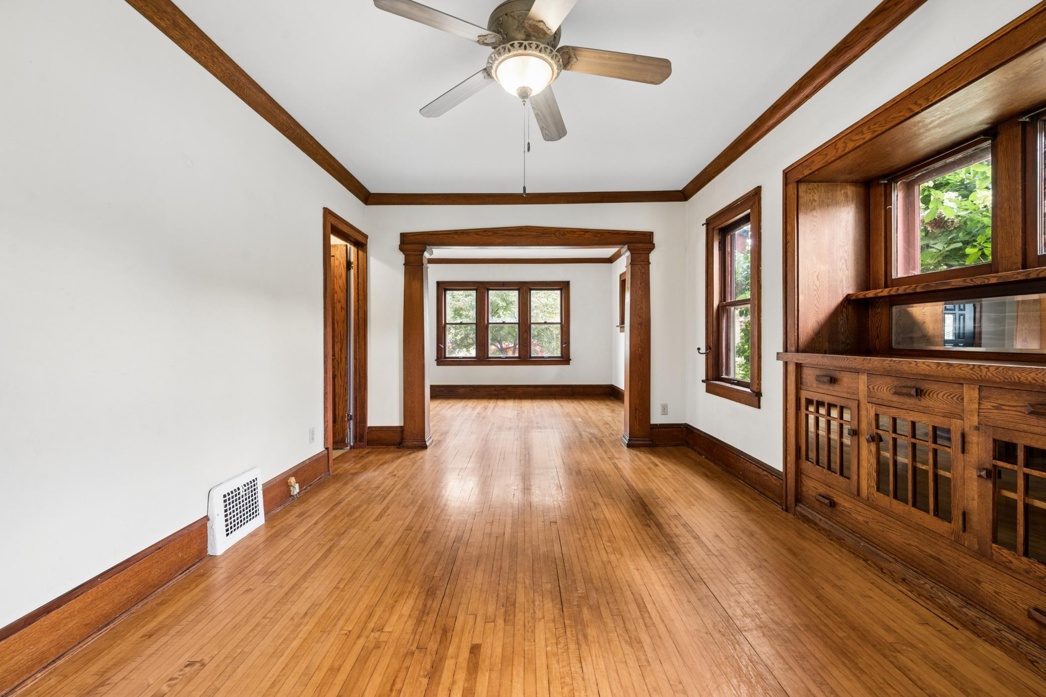 View of Residential at 2096 Como Avenue, Saint Paul MN 55108, Saint Paul (16 of 57) - Mike Wilen | Minnesota Team Real Estate