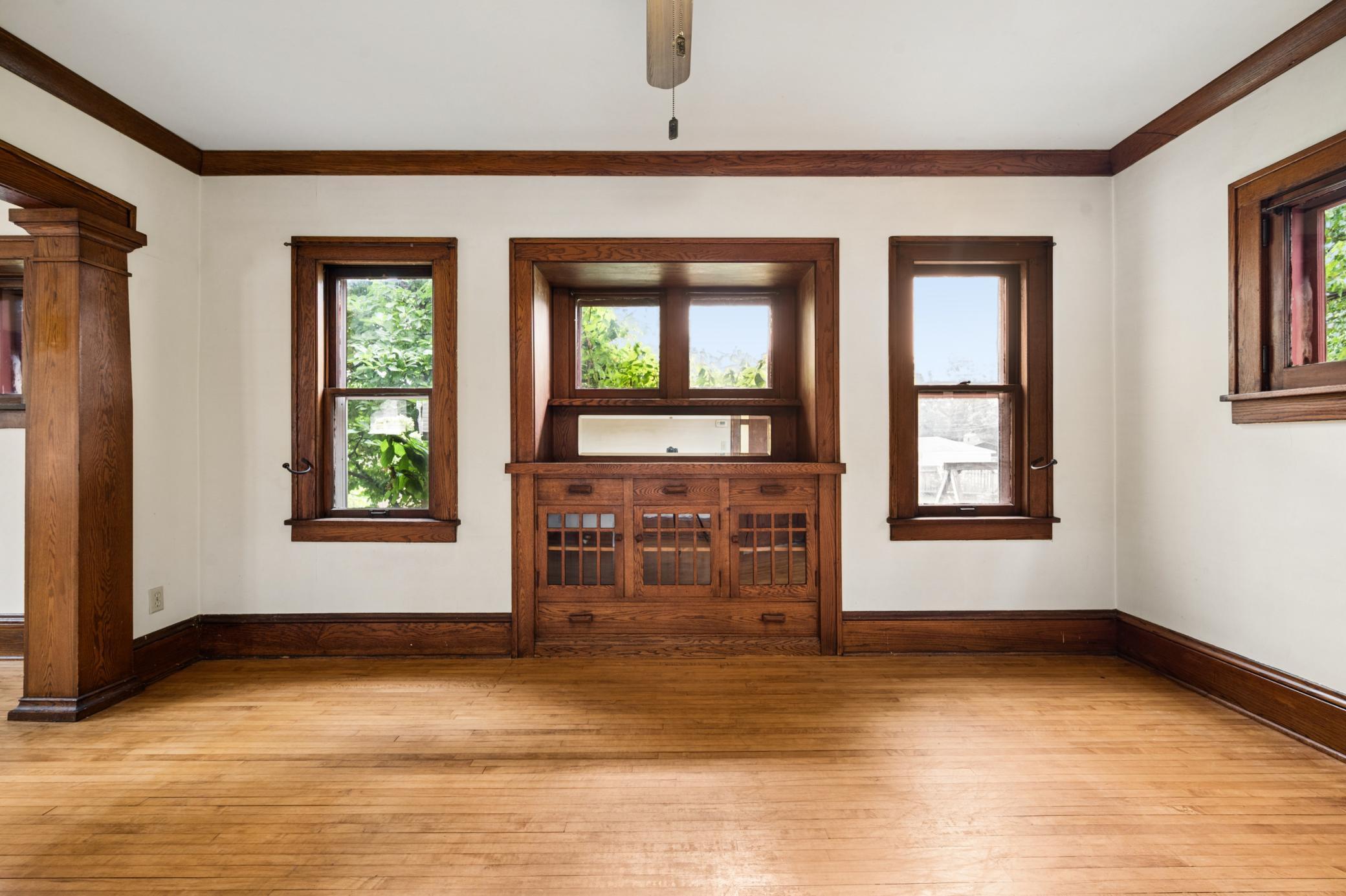 View of Residential at 2096 Como Avenue, Saint Paul MN 55108, Saint Paul (14 of 57) - Mike Wilen | Minnesota Team Real Estate