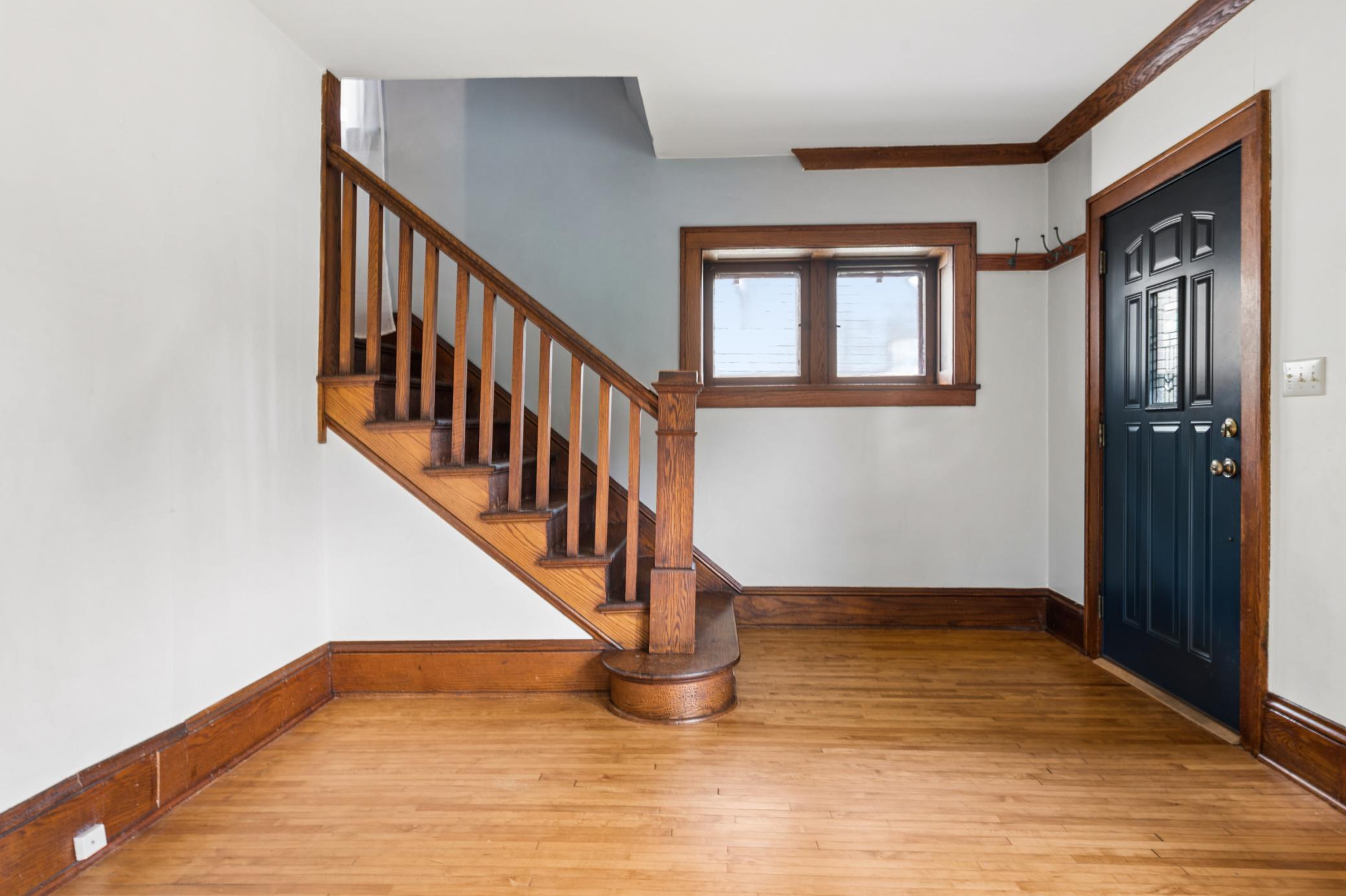 View of Residential at 2096 Como Avenue, Saint Paul MN 55108, Saint Paul (8 of 57) - Mike Wilen | Minnesota Team Real Estate