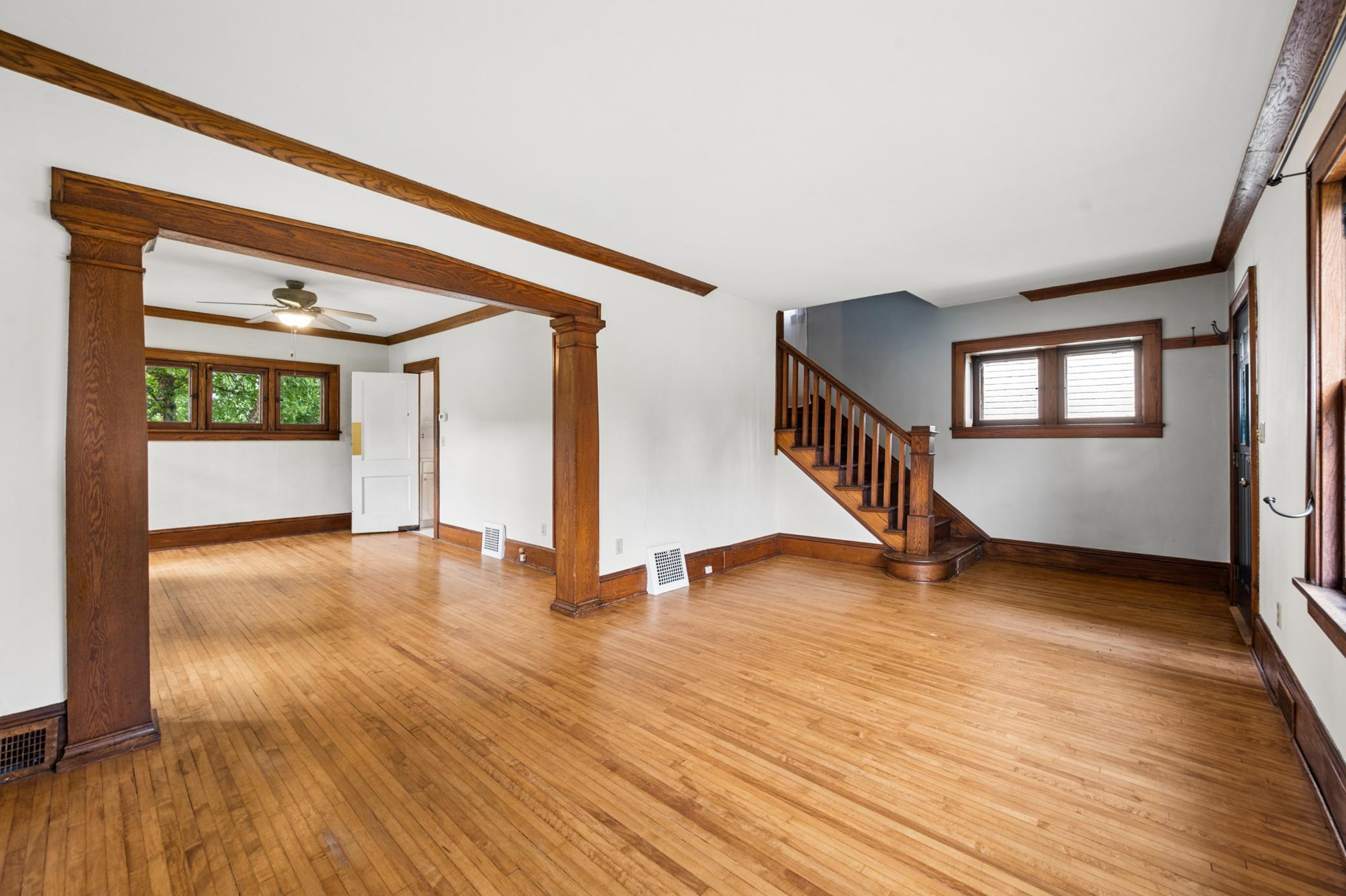 View of Residential at 2096 Como Avenue, Saint Paul MN 55108, Saint Paul (6 of 57) - Mike Wilen | Minnesota Team Real Estate