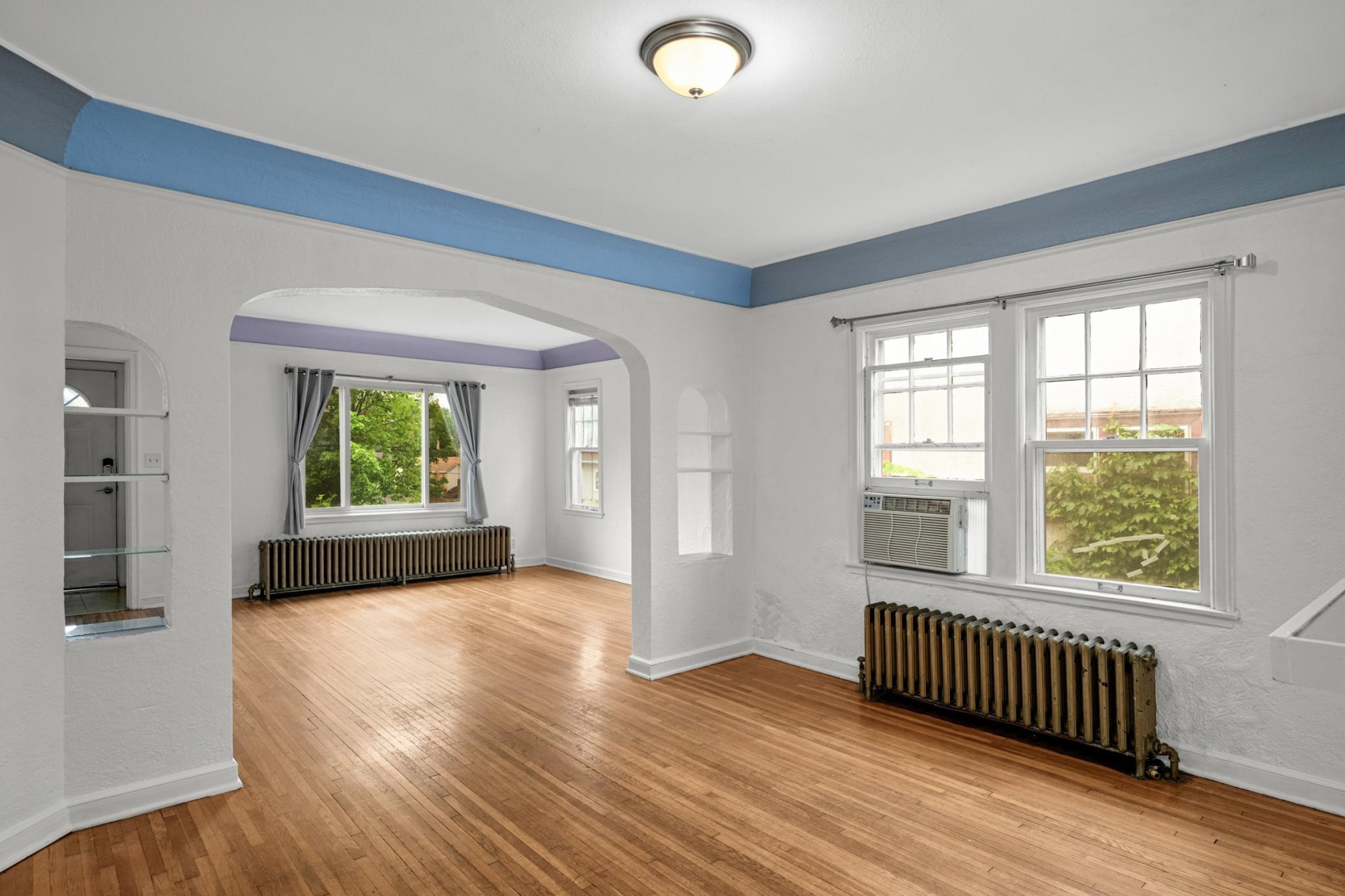 View of Residential at 3920 15th Avenue, Minneapolis MN 55407, Minneapolis (8 of 30) - Mike Wilen | Minnesota Team Real Estate