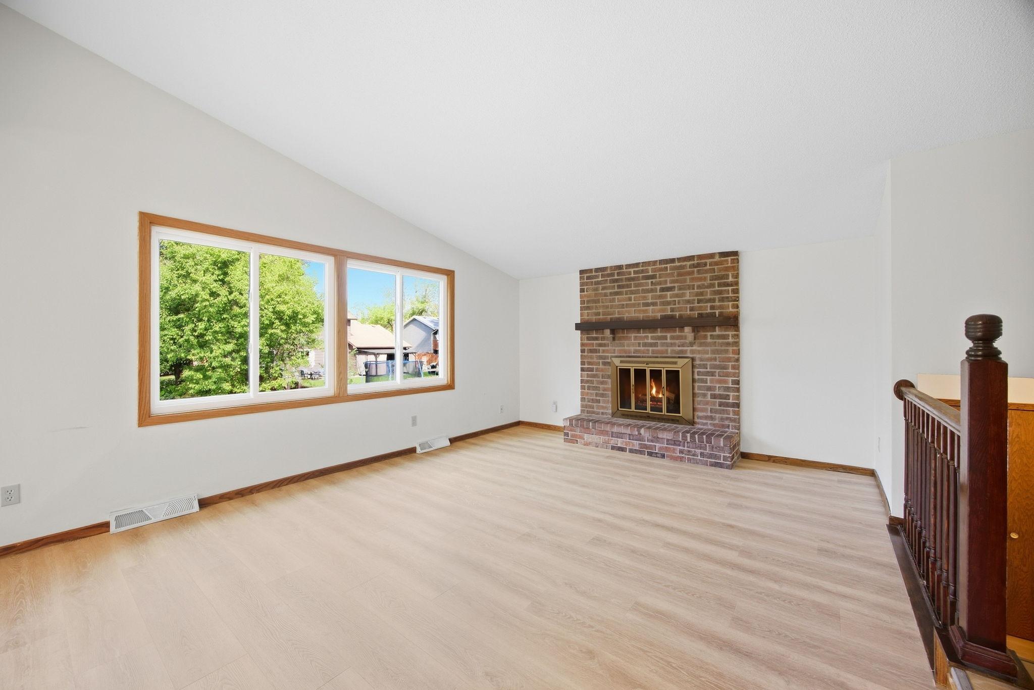 View of Residential at 8818 Brook Avenue, Brooklyn Park MN 55428, Brooklyn Park (6 of 45) - Mike Wilen | Minnesota Team Real Estate
