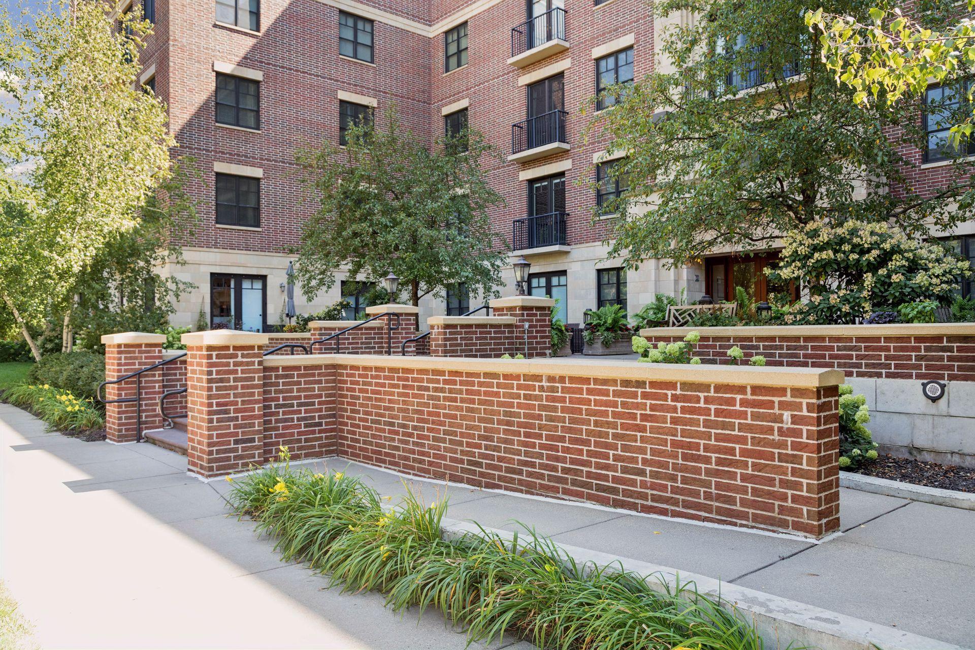 View of Residential at 370 Marshall Avenue #201, Saint Paul MN 55102, Saint Paul (4 of 41) - Mike Wilen | Minnesota Team Real Estate