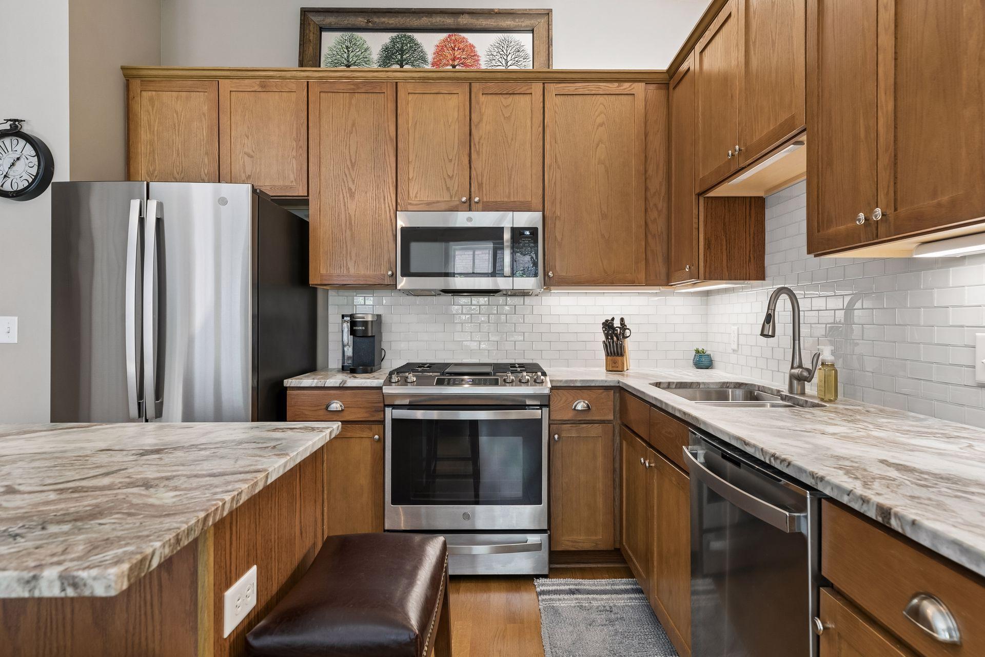 View of Residential at 370 Marshall Avenue #201, Saint Paul MN 55102, Saint Paul (12 of 41) - Mike Wilen | Minnesota Team Real Estate
