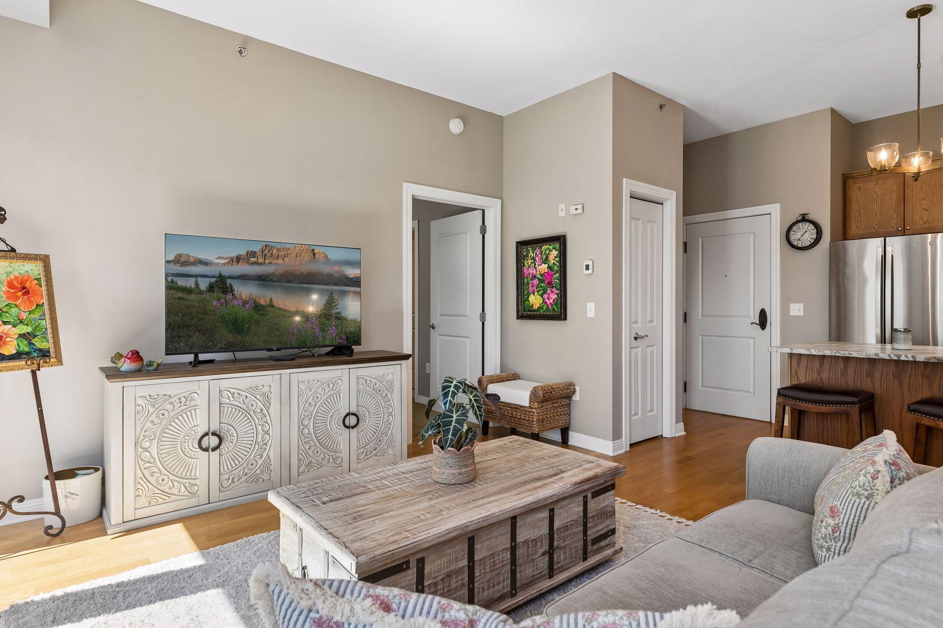 View of Residential at 370 Marshall Avenue #201, Saint Paul MN 55102, Saint Paul (21 of 41) - Mike Wilen | Minnesota Team Real Estate