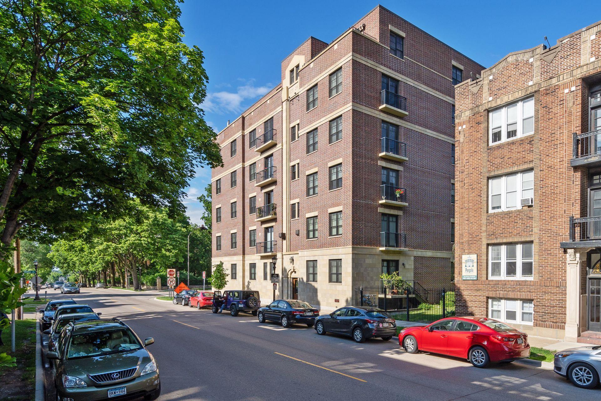 View of Residential at 370 Marshall Avenue #201, Saint Paul MN 55102, Saint Paul (36 of 41) - Mike Wilen | Minnesota Team Real Estate
