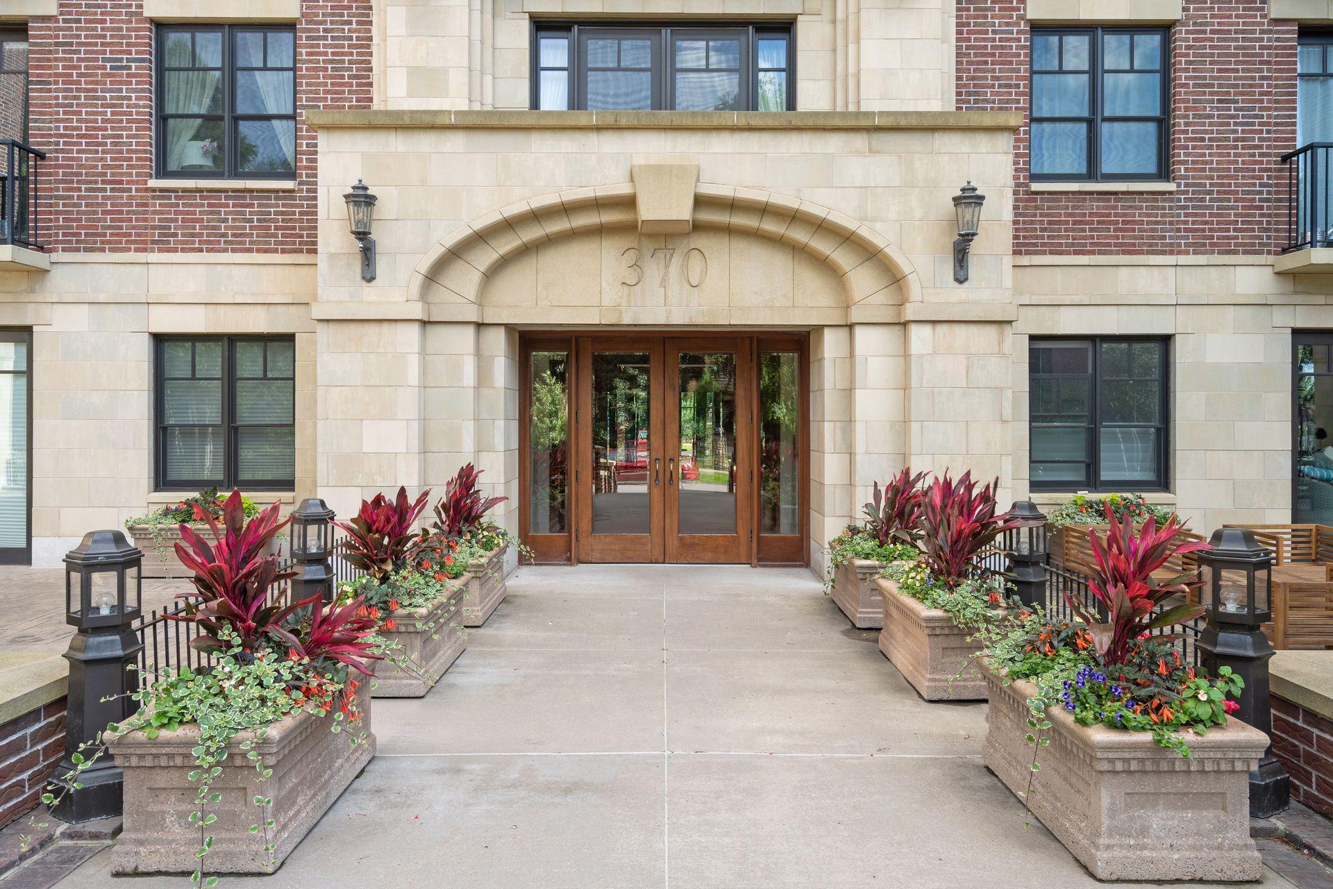 View of Residential at 370 Marshall Avenue #201, Saint Paul MN 55102, Saint Paul (40 of 41) - Mike Wilen | Minnesota Team Real Estate
