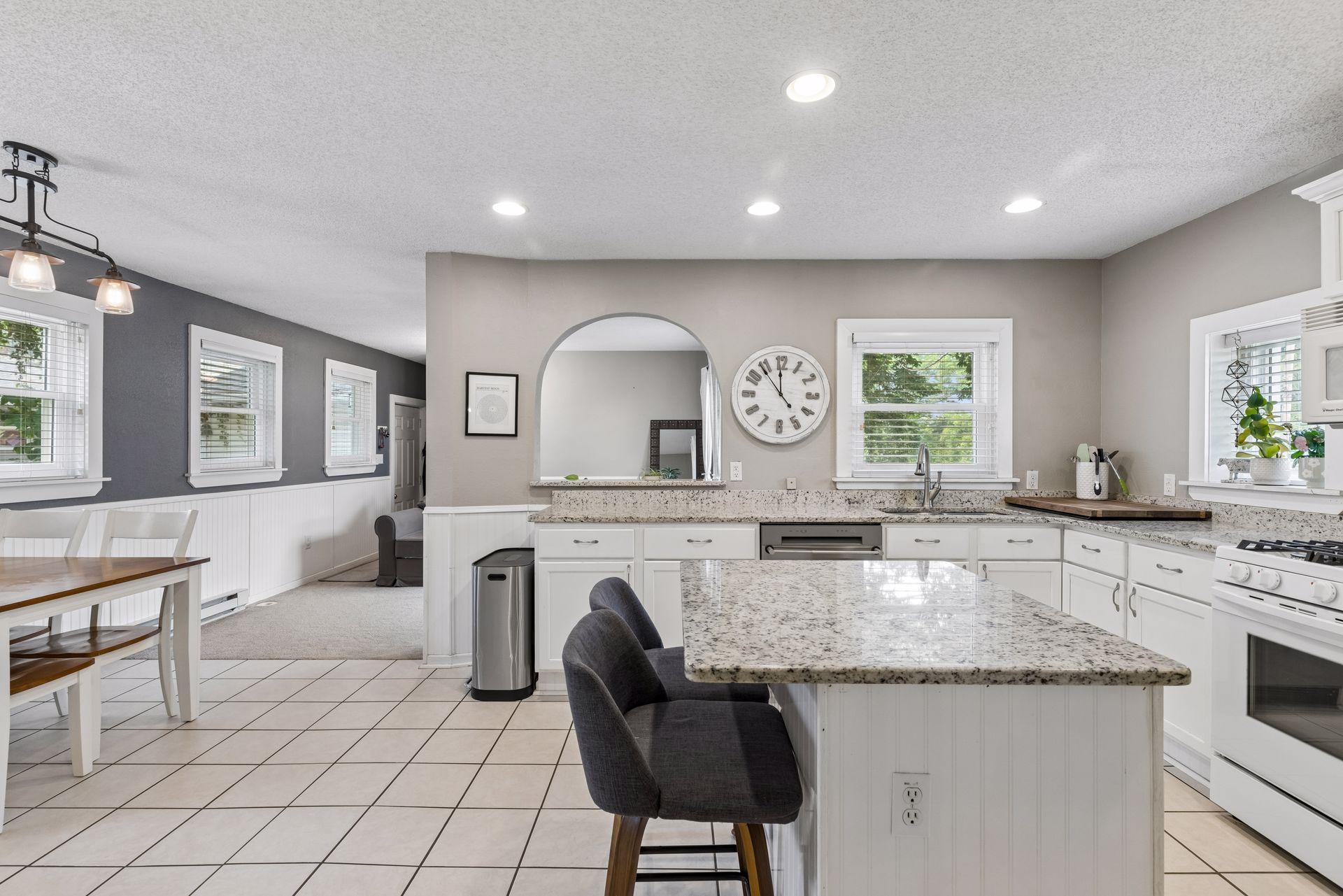 View of Residential at 657 Delaware Avenue, Saint Paul MN 55107, Saint Paul (17 of 56) - Mike Wilen | Minnesota Team Real Estate