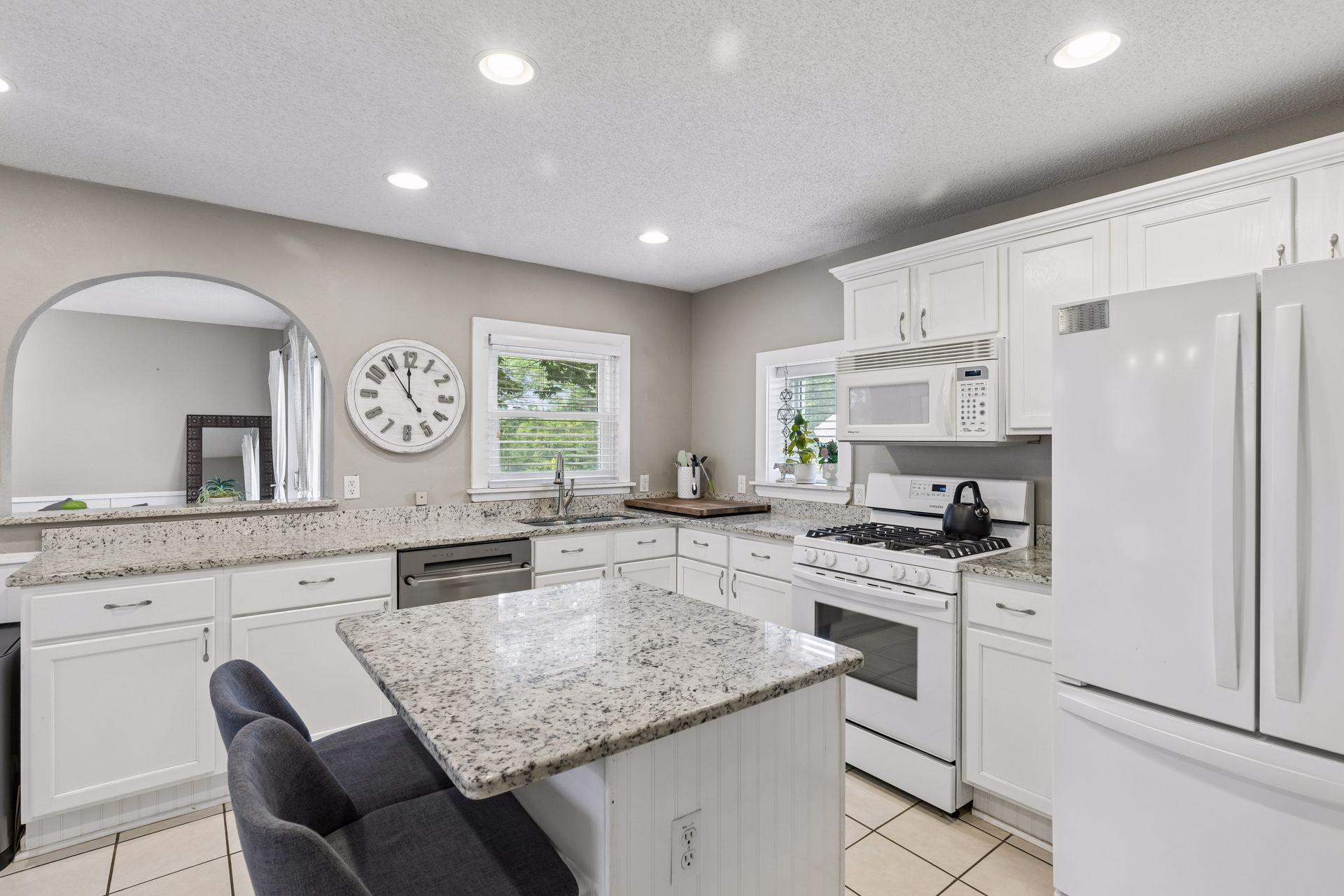 View of Residential at 657 Delaware Avenue, Saint Paul MN 55107, Saint Paul (18 of 56) - Mike Wilen | Minnesota Team Real Estate