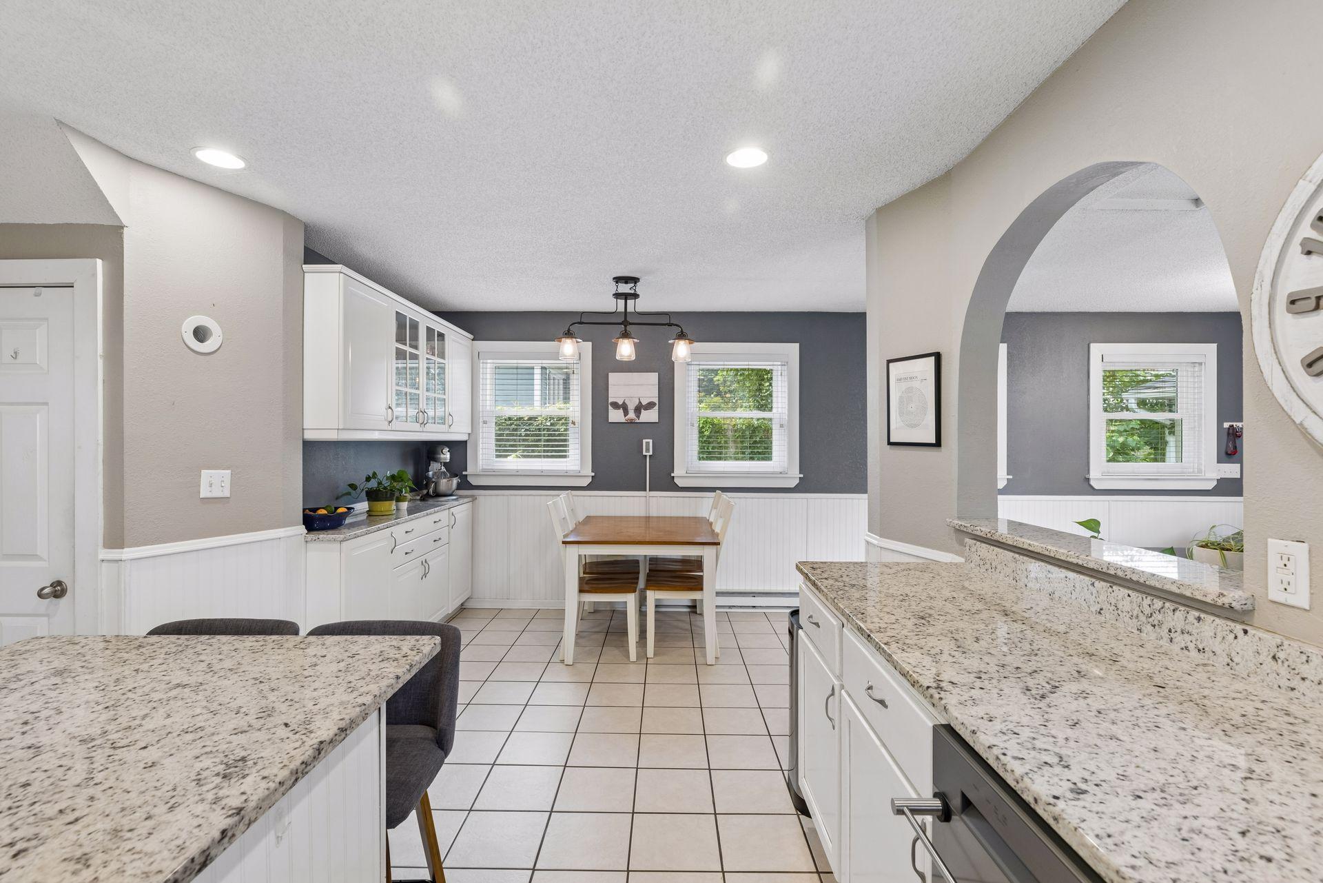 View of Residential at 657 Delaware Avenue, Saint Paul MN 55107, Saint Paul (22 of 56) - Mike Wilen | Minnesota Team Real Estate