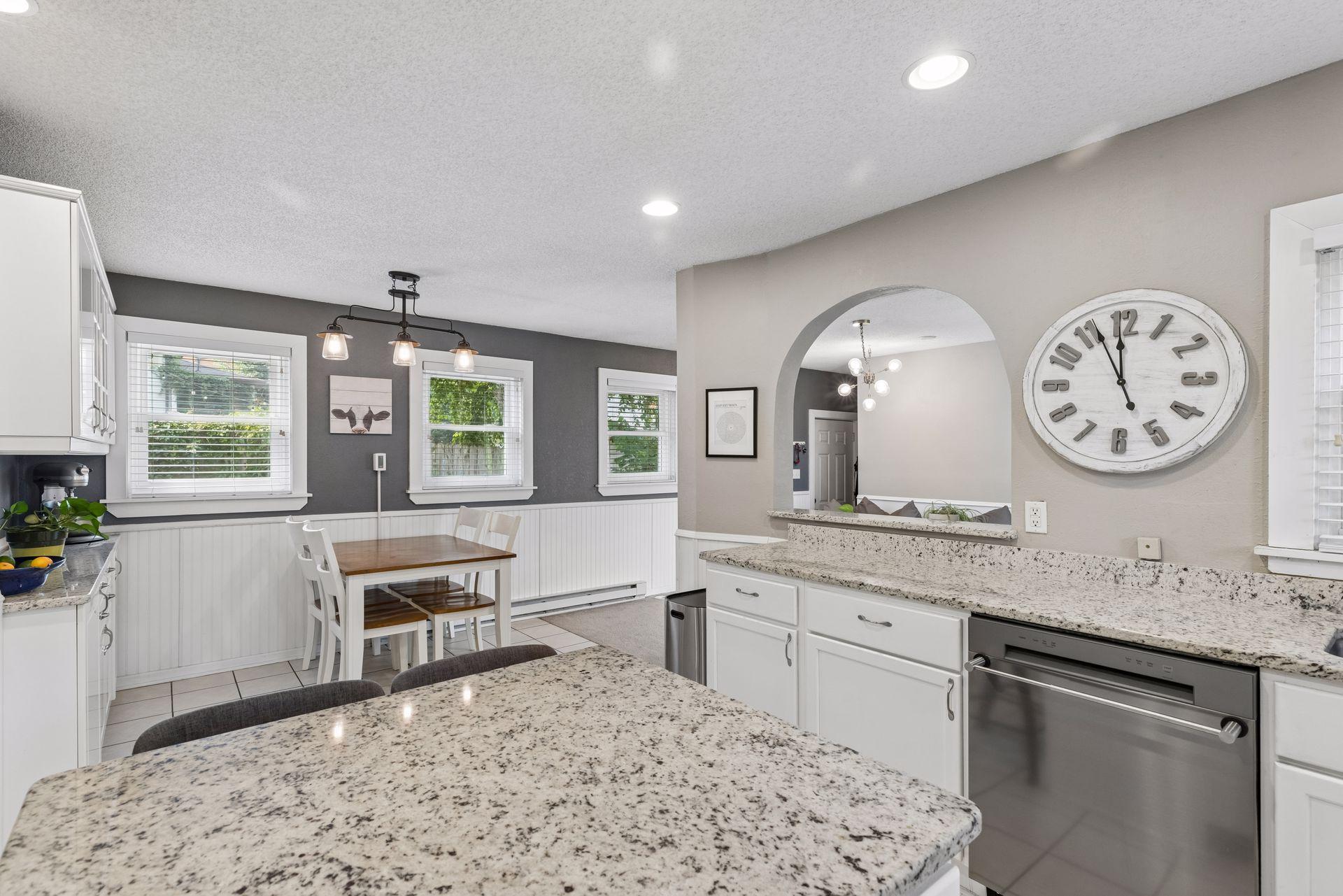 View of Residential at 657 Delaware Avenue, Saint Paul MN 55107, Saint Paul (23 of 56) - Mike Wilen | Minnesota Team Real Estate