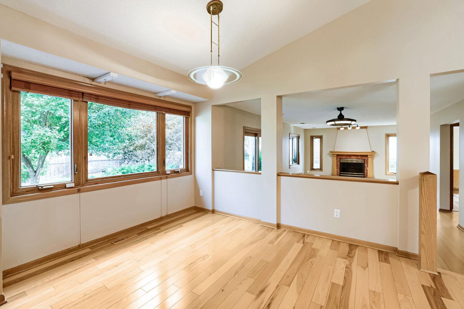 View of Residential at 1119 Bonnieview Drive, Woodbury MN 55129, Woodbury (15 of 45) - Mike Wilen | Minnesota Team Real Estate