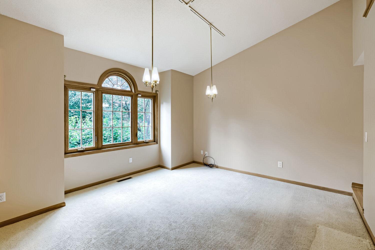 View of Residential at 1119 Bonnieview Drive, Woodbury MN 55129, Woodbury (21 of 45) - Mike Wilen | Minnesota Team Real Estate